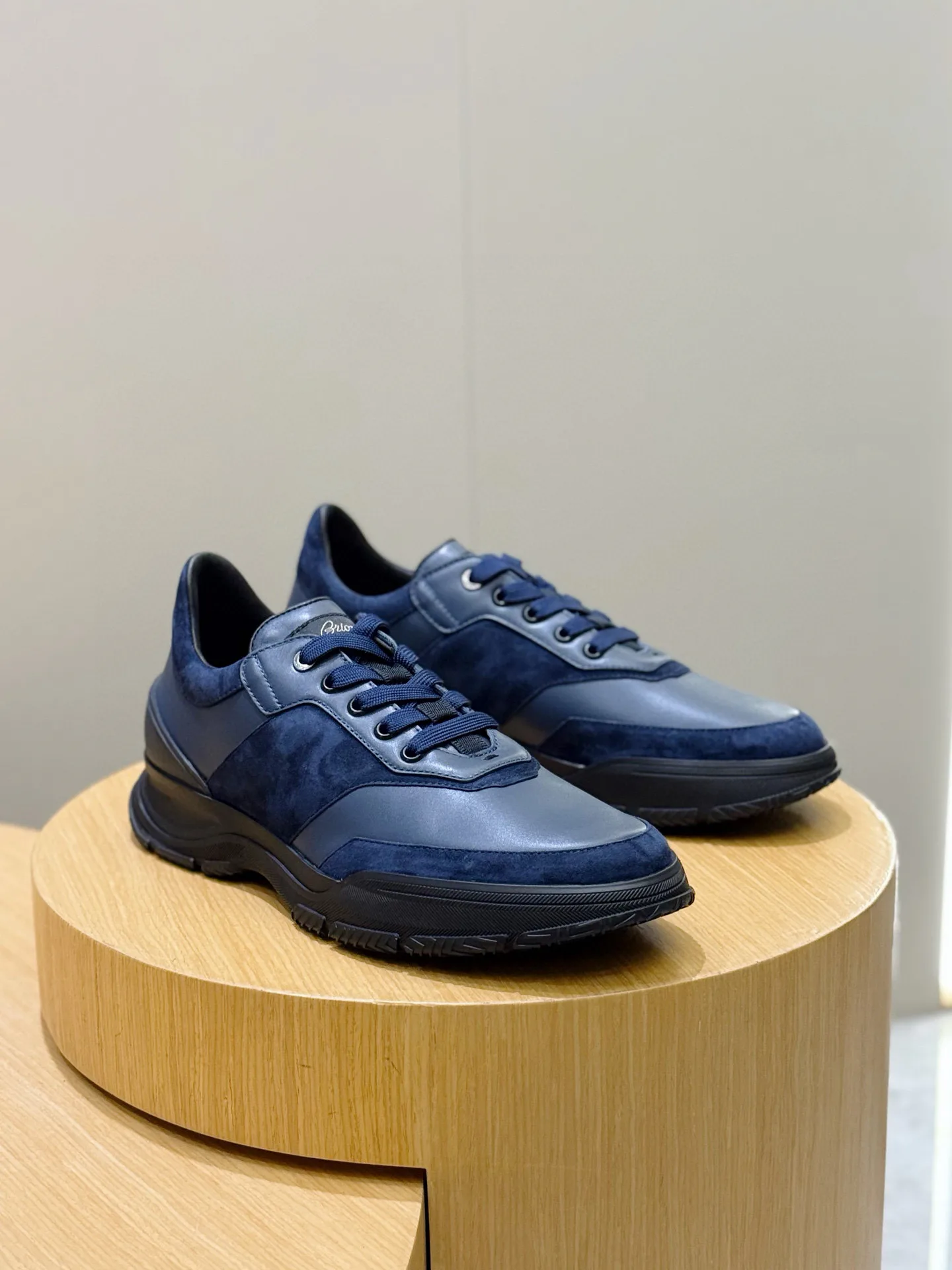 Кроссовки Мужские Brioni 18679715