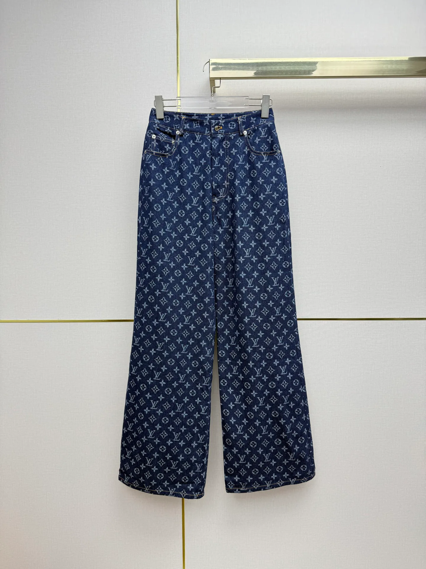 Women's Jeans LOUIS VUITTON 17908347