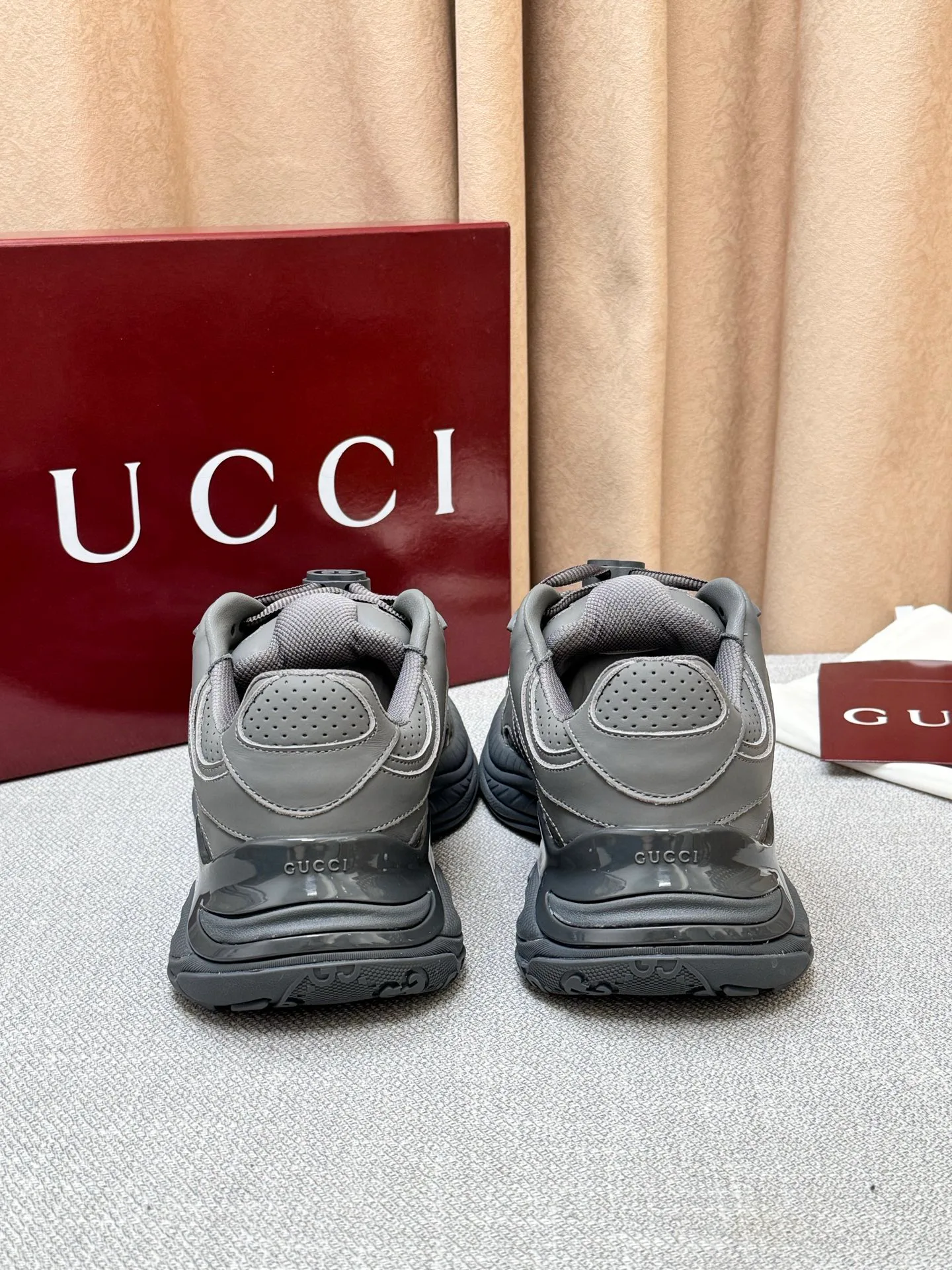 Men's Sneakers GUCCI 17620474