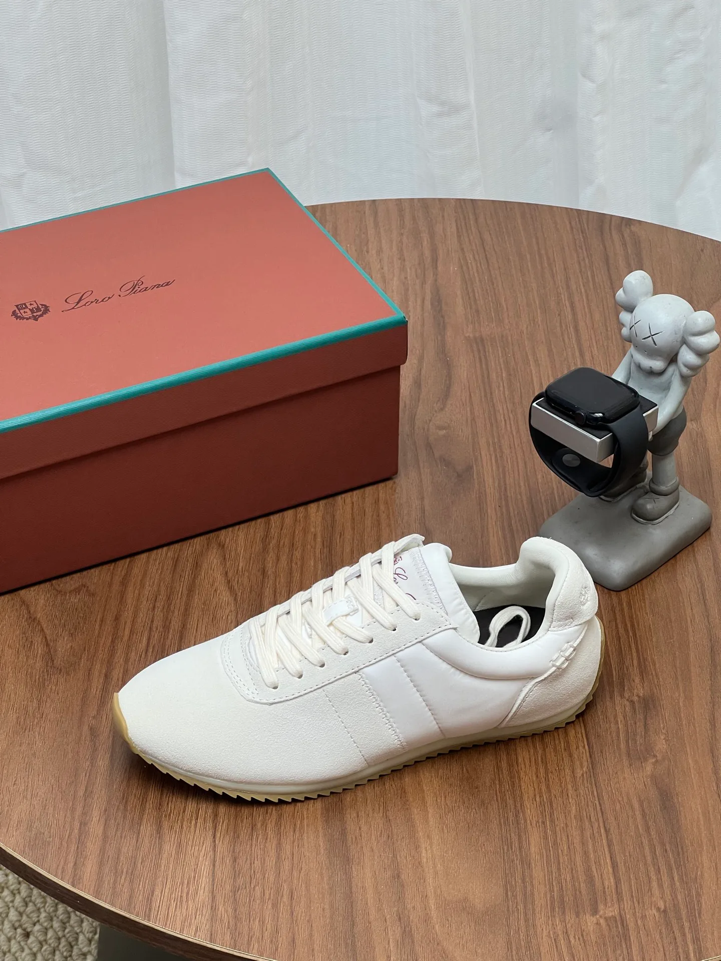 Women's Sneakers LORO PIANA 17787095