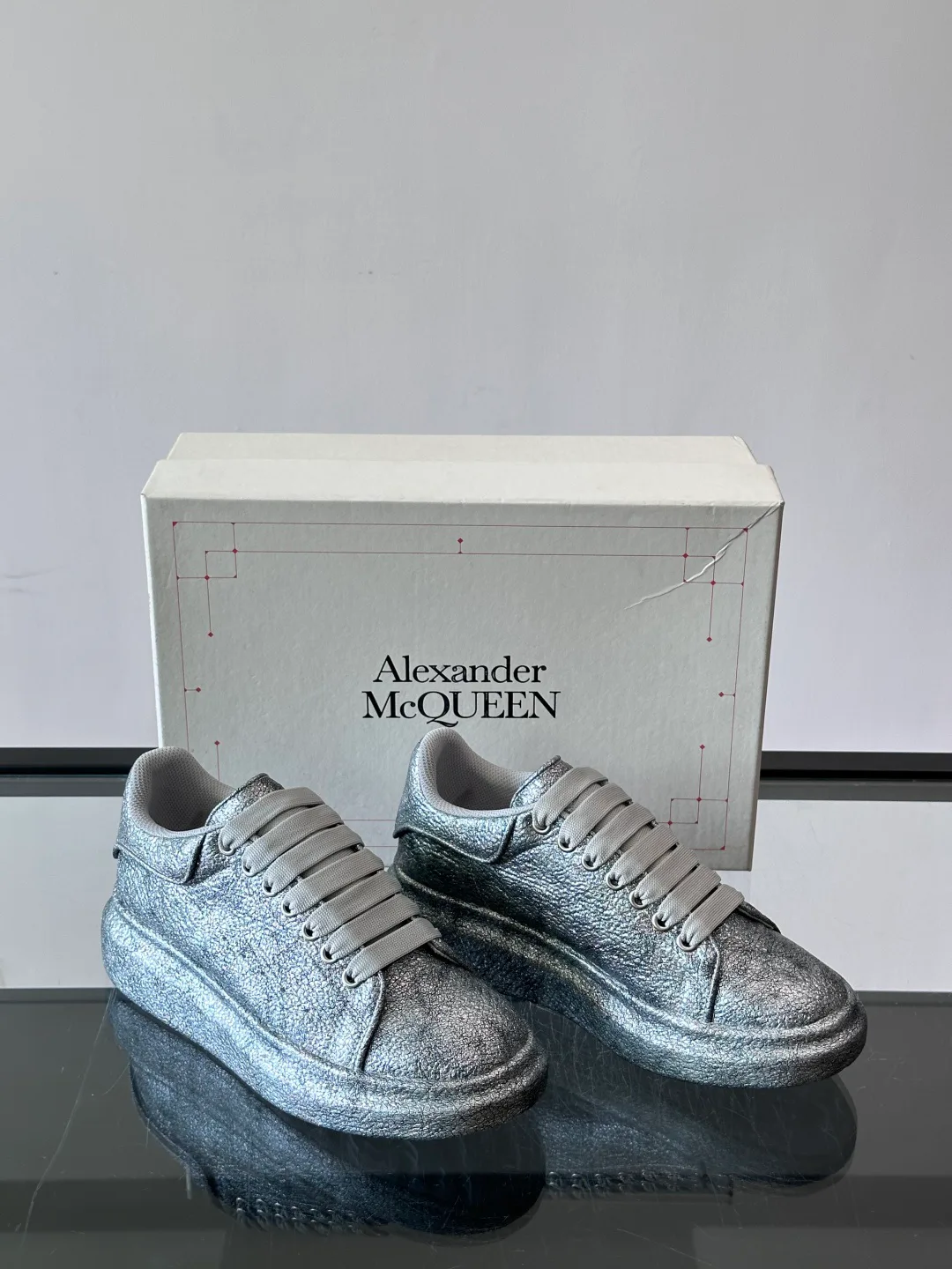 Women's Sneakers ALEXANDER MCQUEEN 17447542