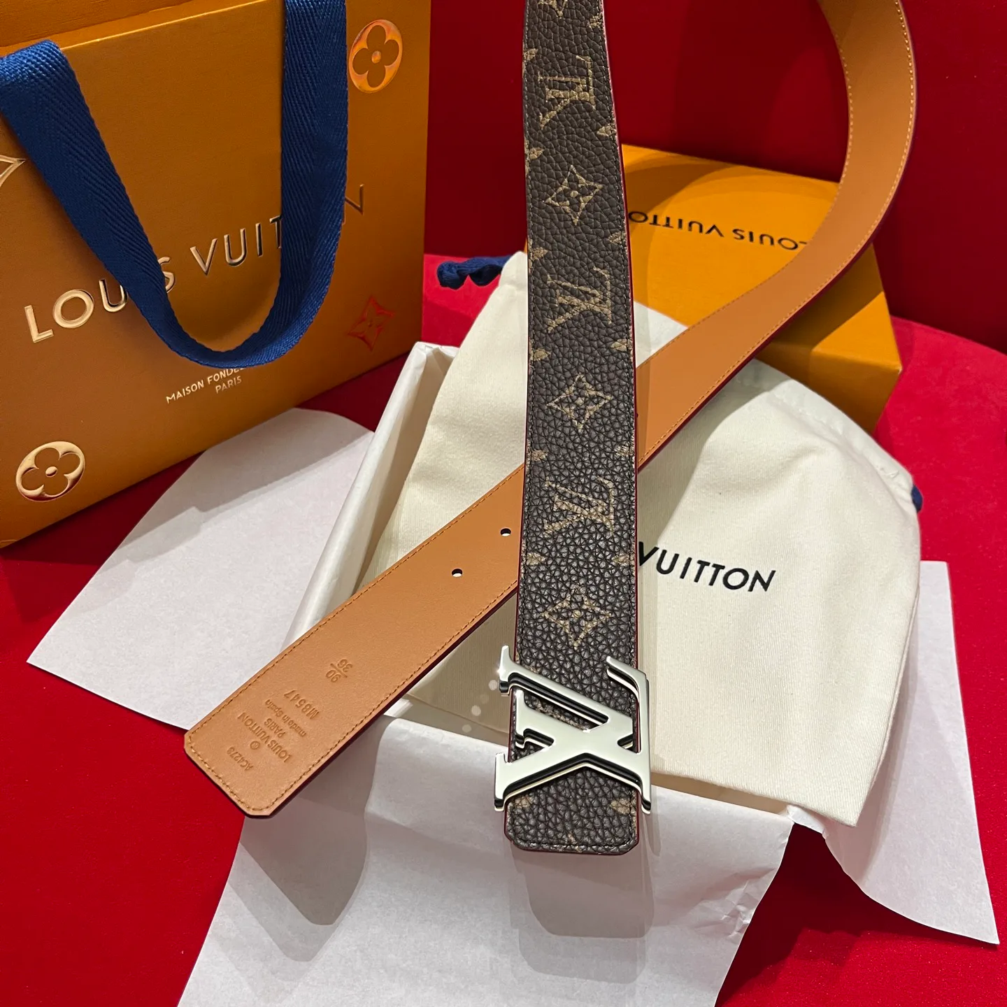 Belts LOUIS VUITTON 17645332