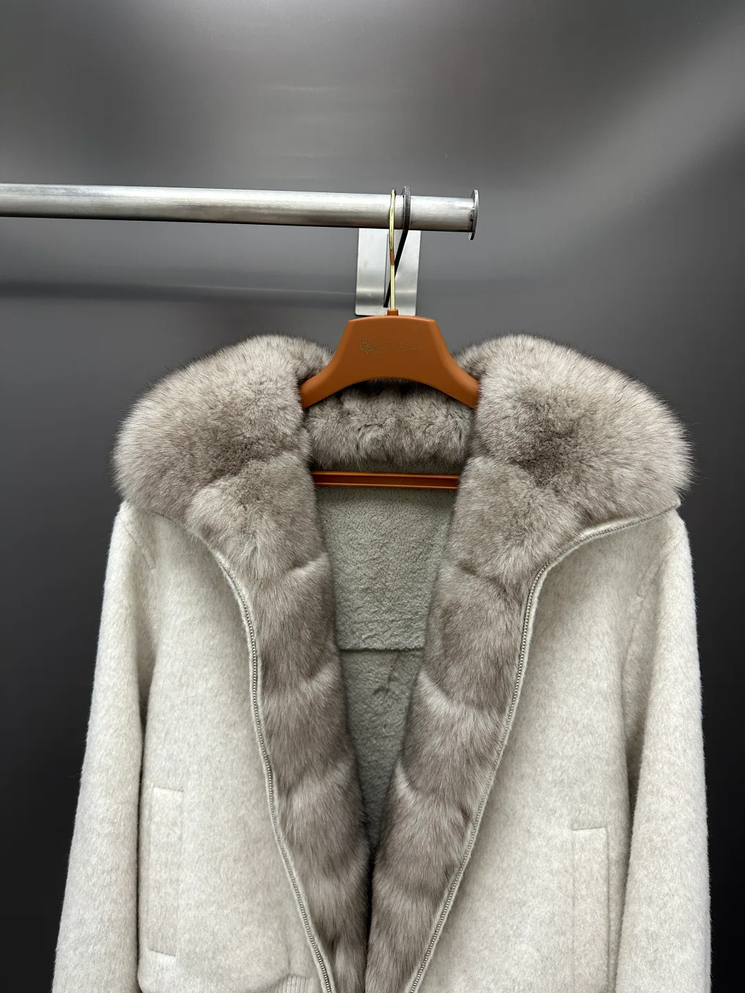Women's Jackets And Down Jackets LORO PIANA 18226697