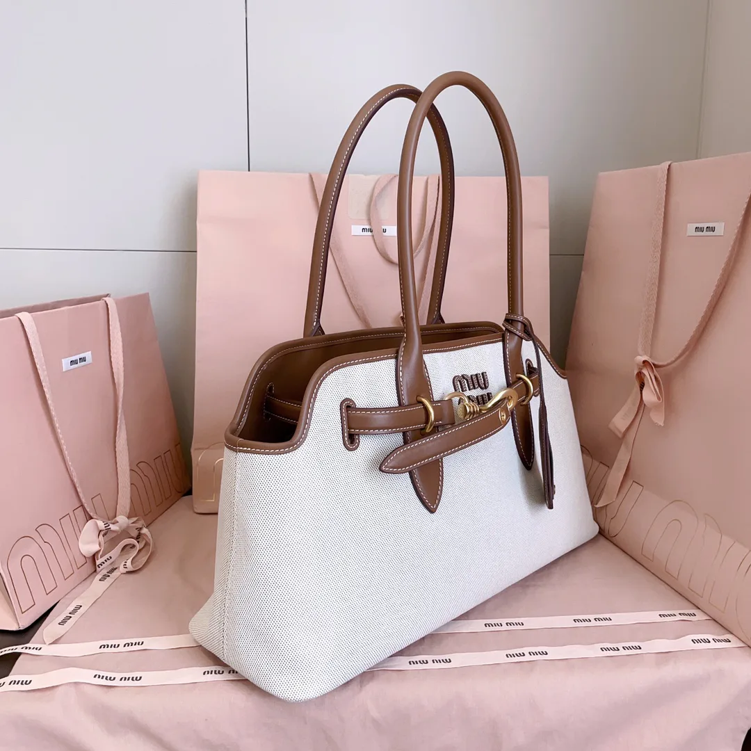 Классические Сумки Женские Miu Miu 18602521