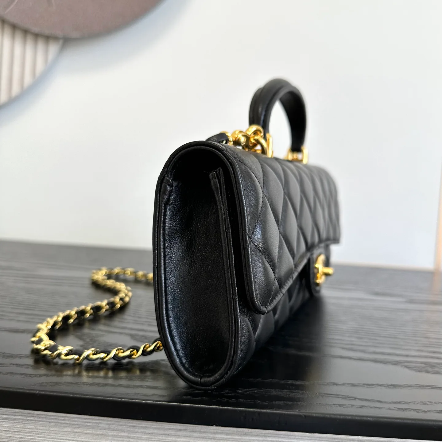 Women's Classic Handbags CHANEL 18019356