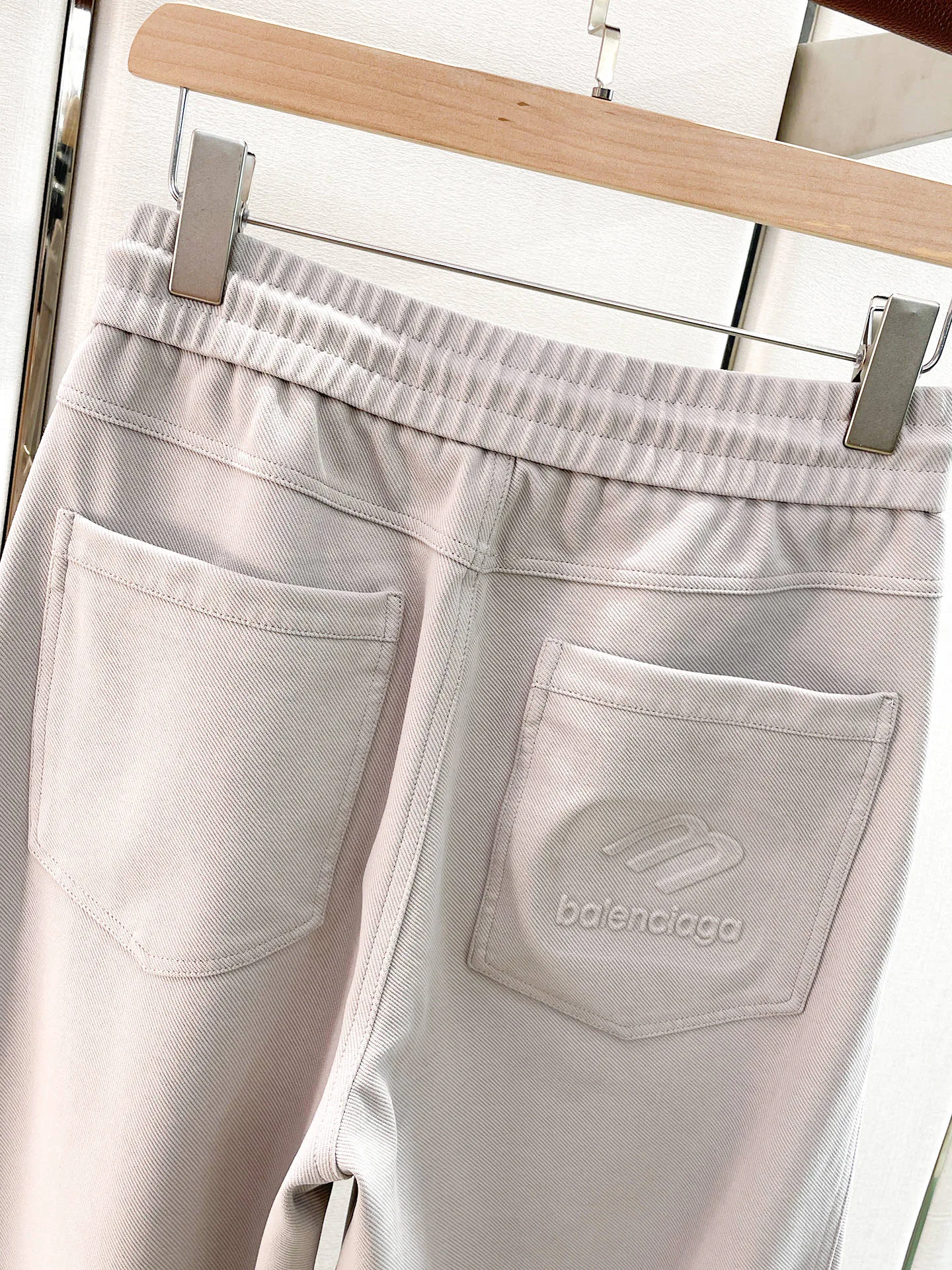 Men's Trousers BALENCIAGA 18499560