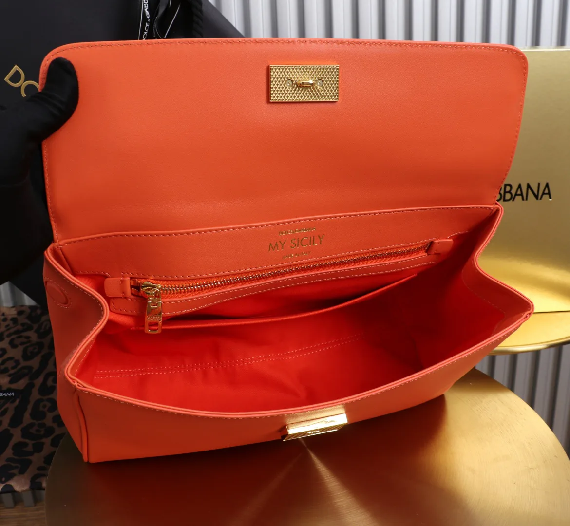 Women's Classic Handbags DOLCE & GABBANA 18004433