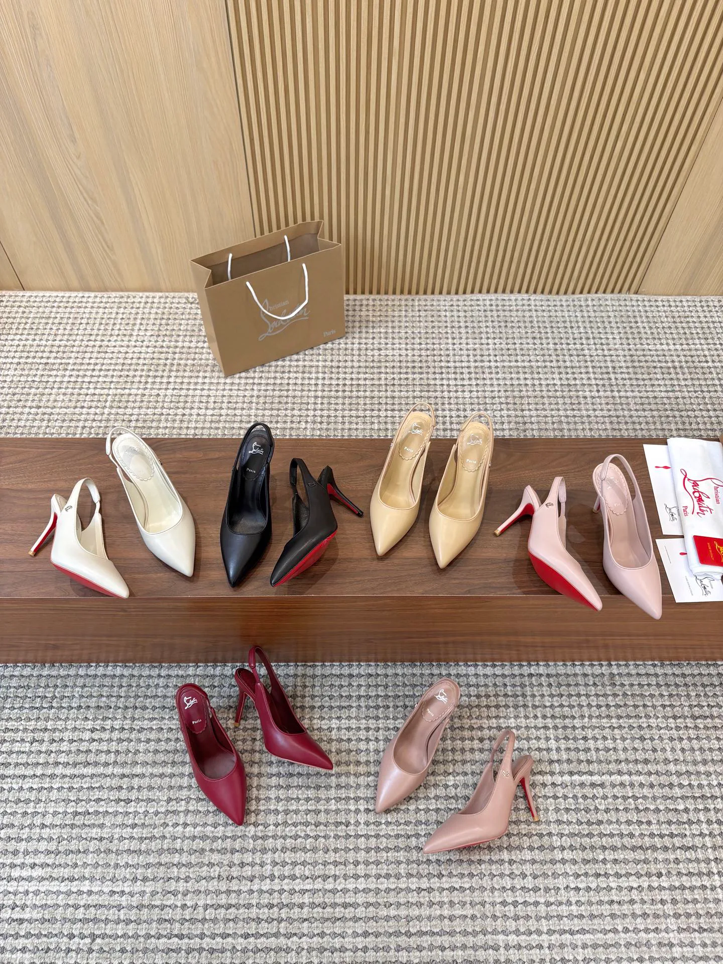 Women's Heels CHRISTIAN LOUBOUTIN 17956959