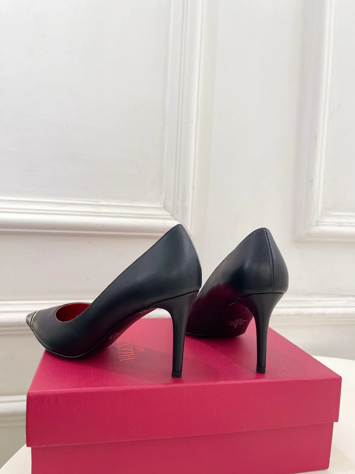 Women's Heels VALENTINO 17829339