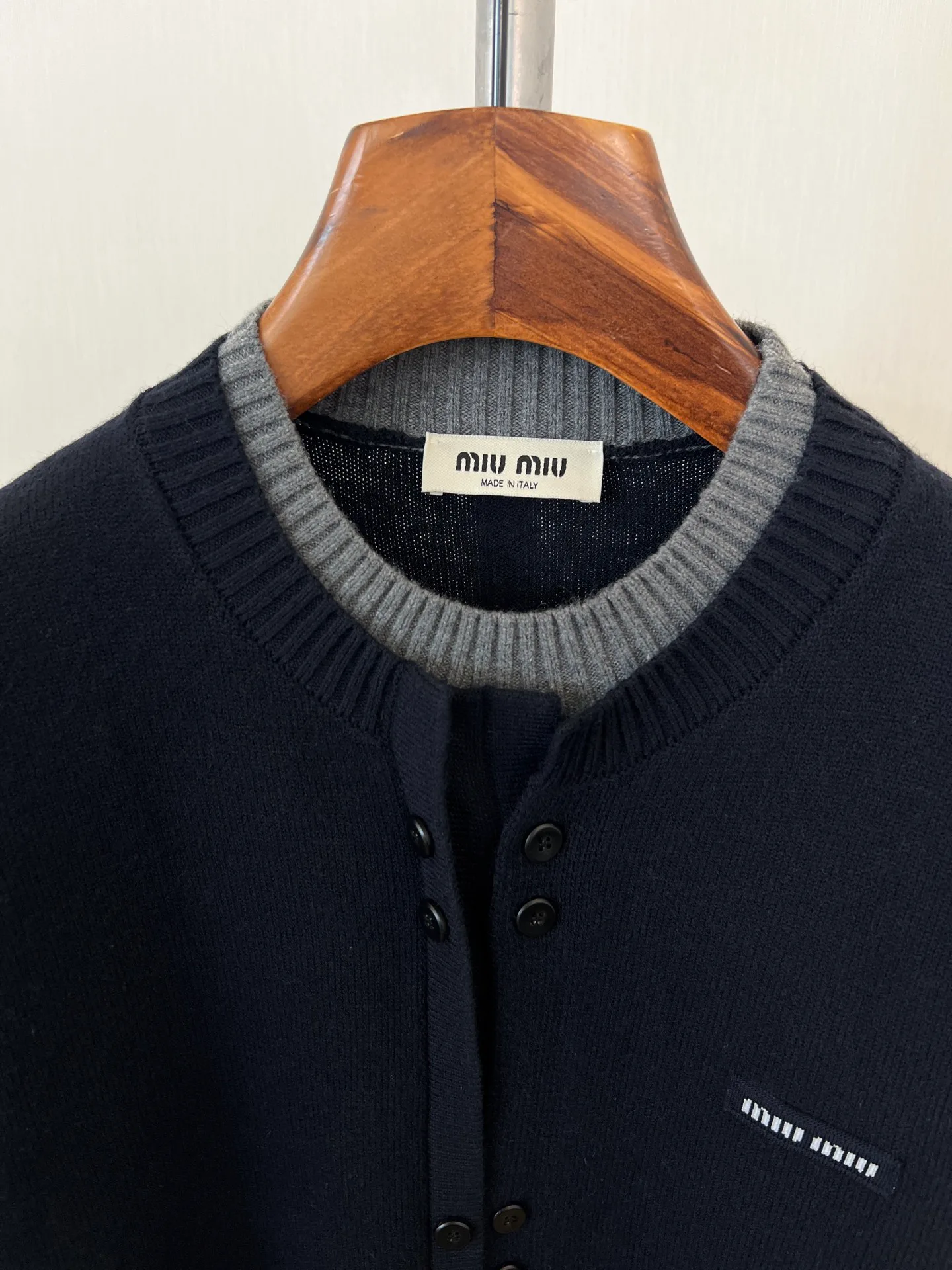 Men's Jumpers And Sweaters MIU MIU 18243992