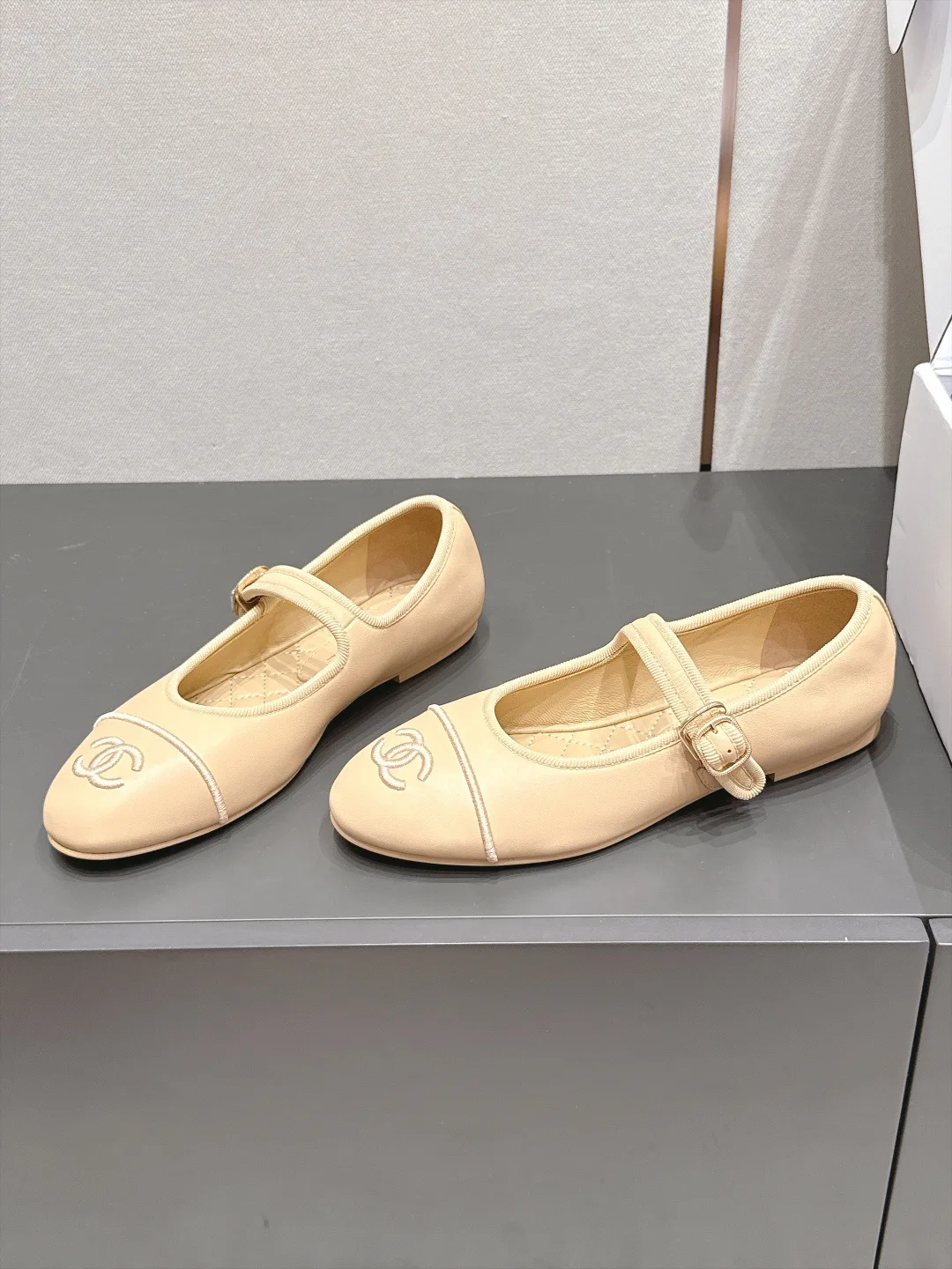 Women's Heels CHANEL 17946738