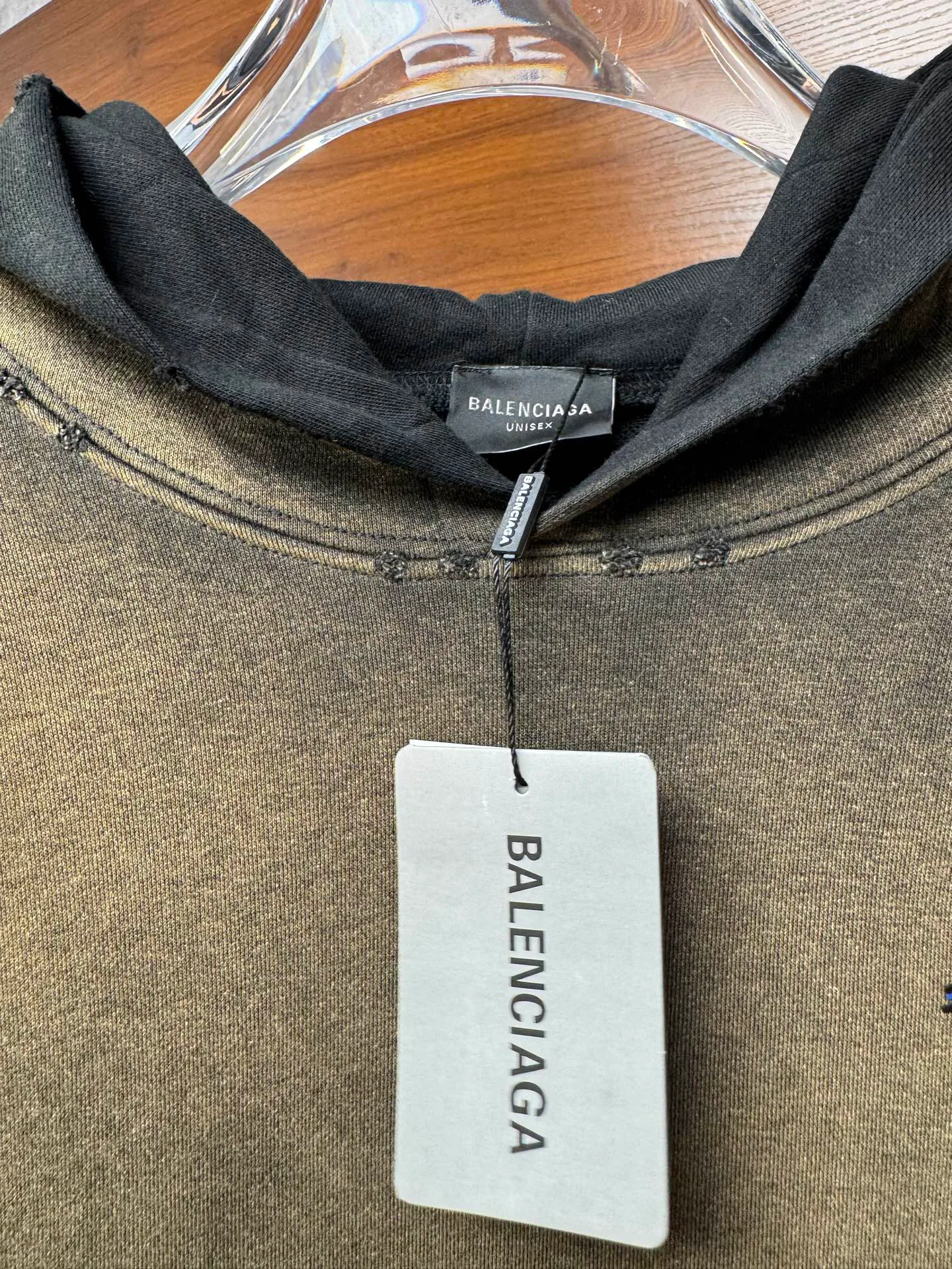Women's Sweatshirts And Hoodies BALENCIAGA 18182345
