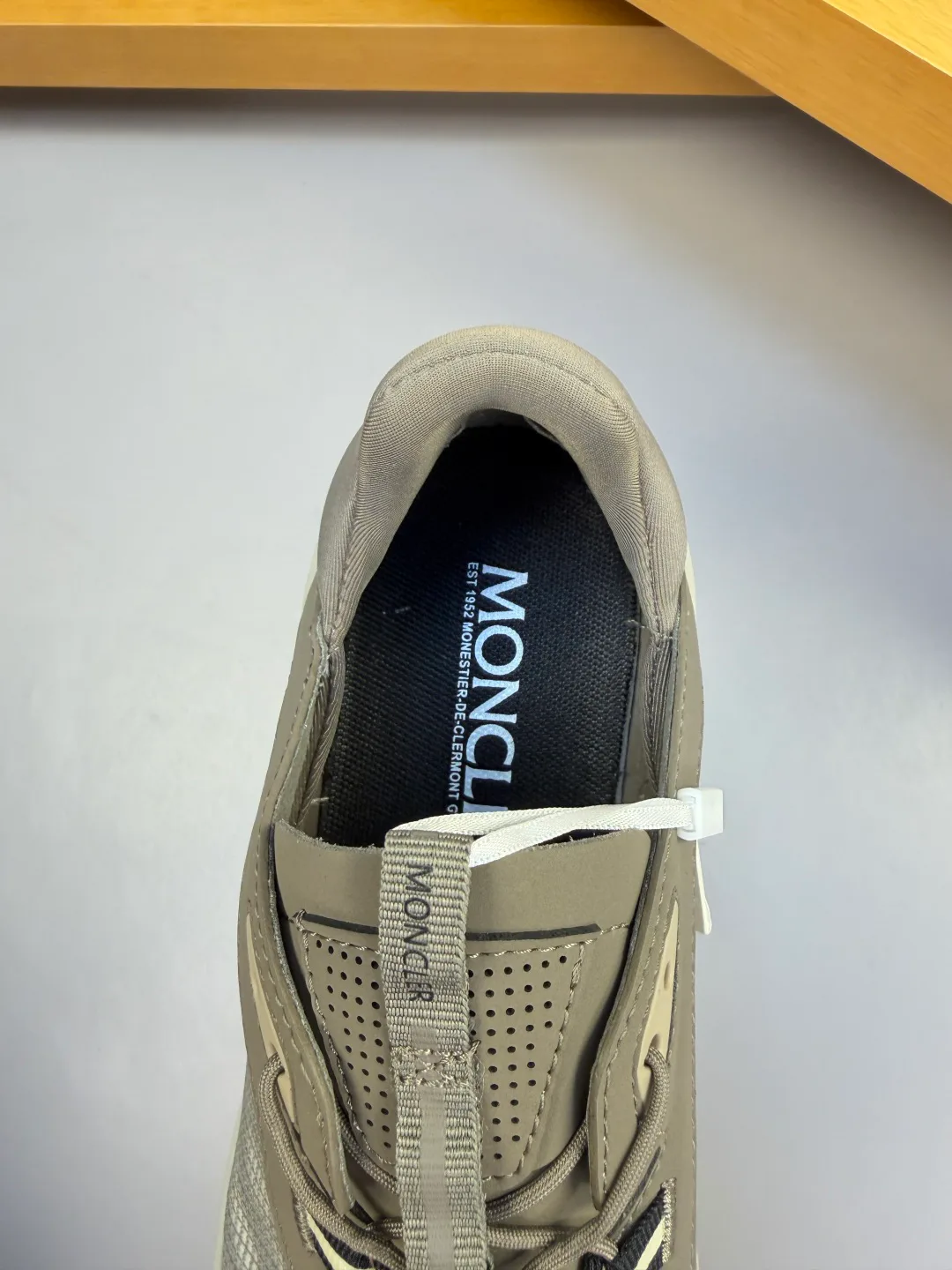 Men's Sneakers MONCLER 18142538