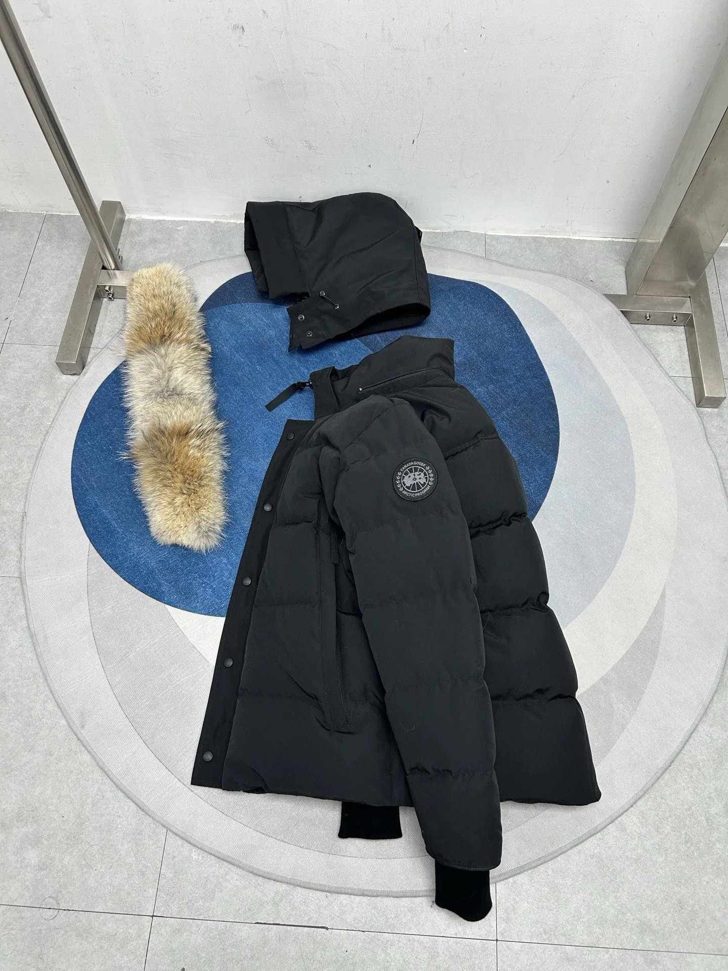 Куртки И Пуховики Мужские Canada Goose 18645535