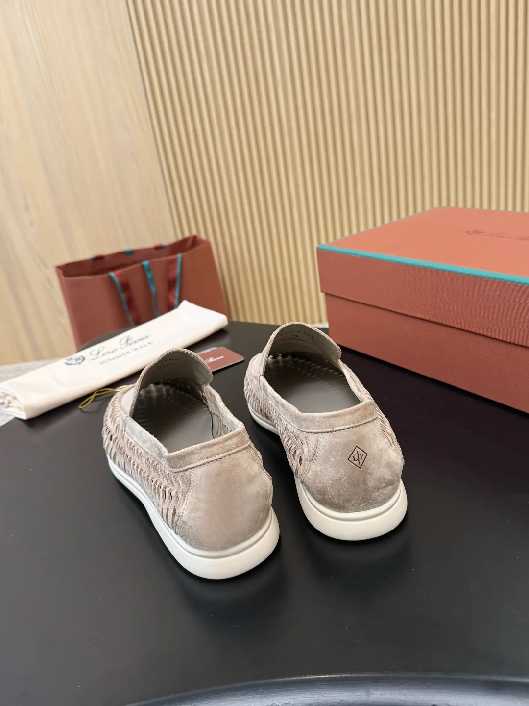 Women's Loafers And Moccasins LORO PIANA 18233088