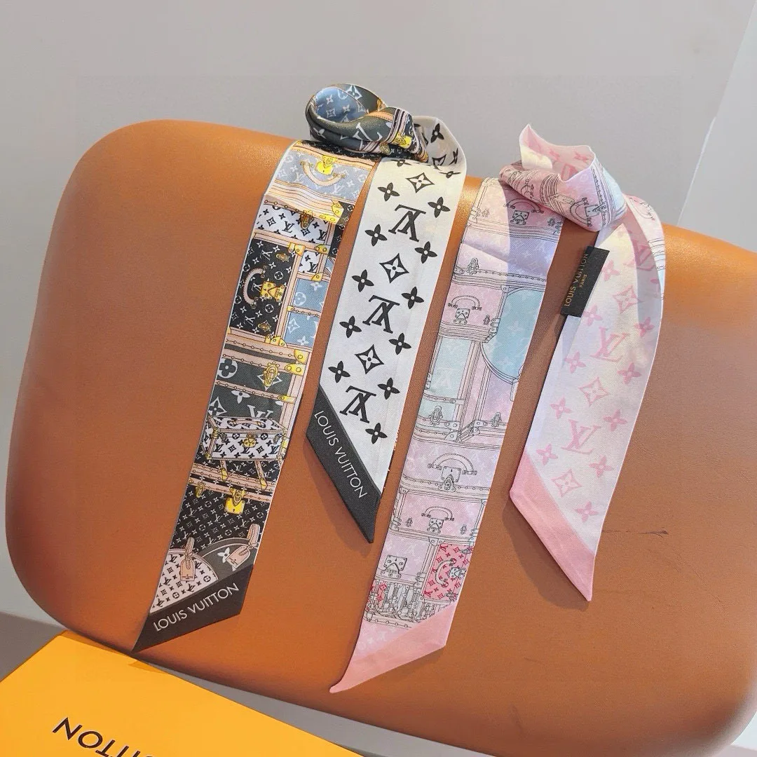 Silk Scarves LOUIS VUITTON 17543232