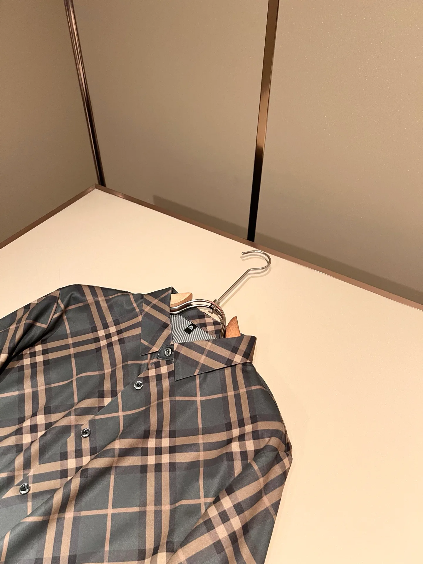 Men's Shirts BURBERRY 18343283