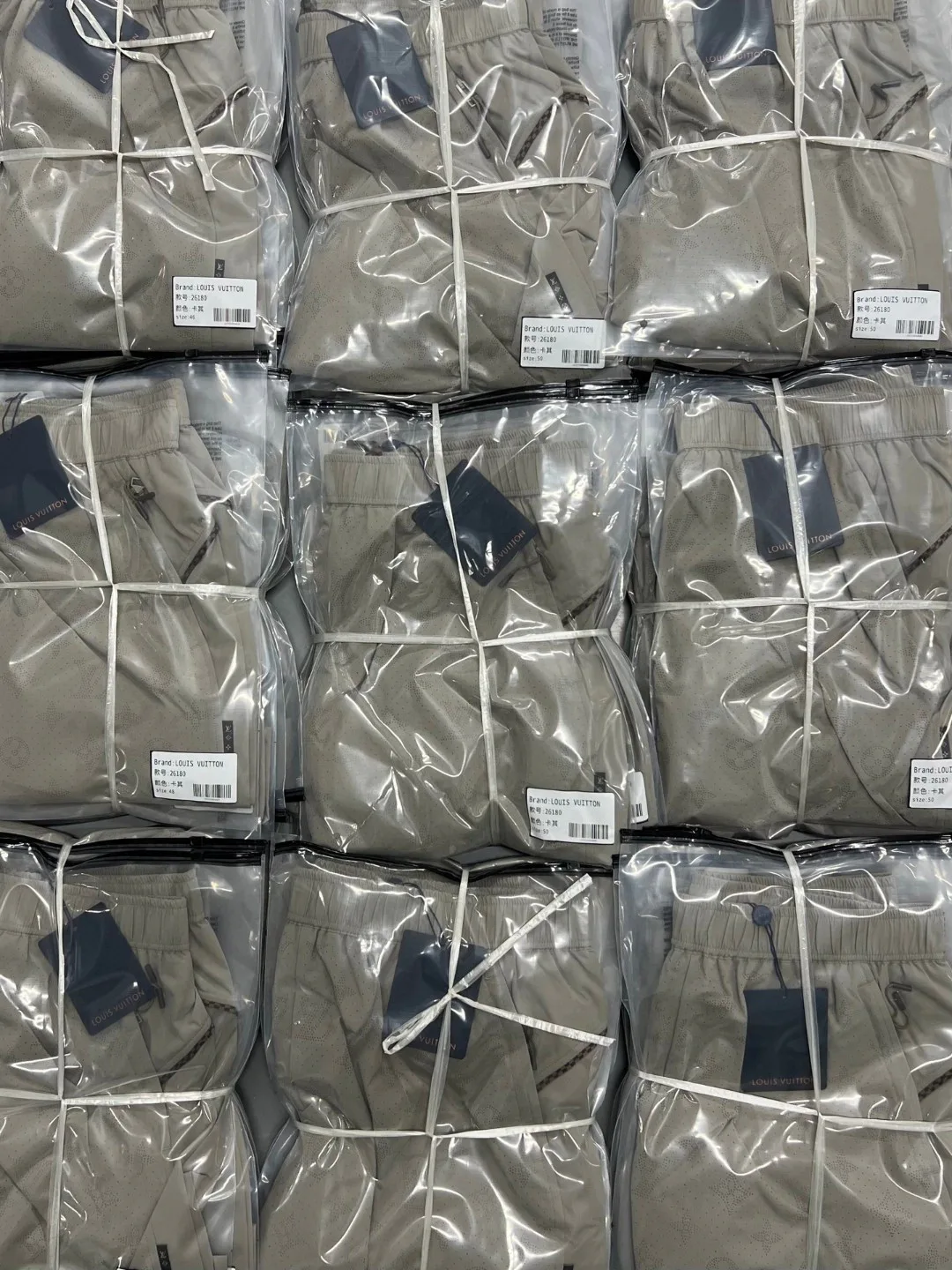 Men's Shorts LOUIS VUITTON 17054888