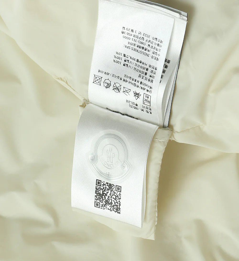Men's Jackets And Down Jackets MONCLER 18345449