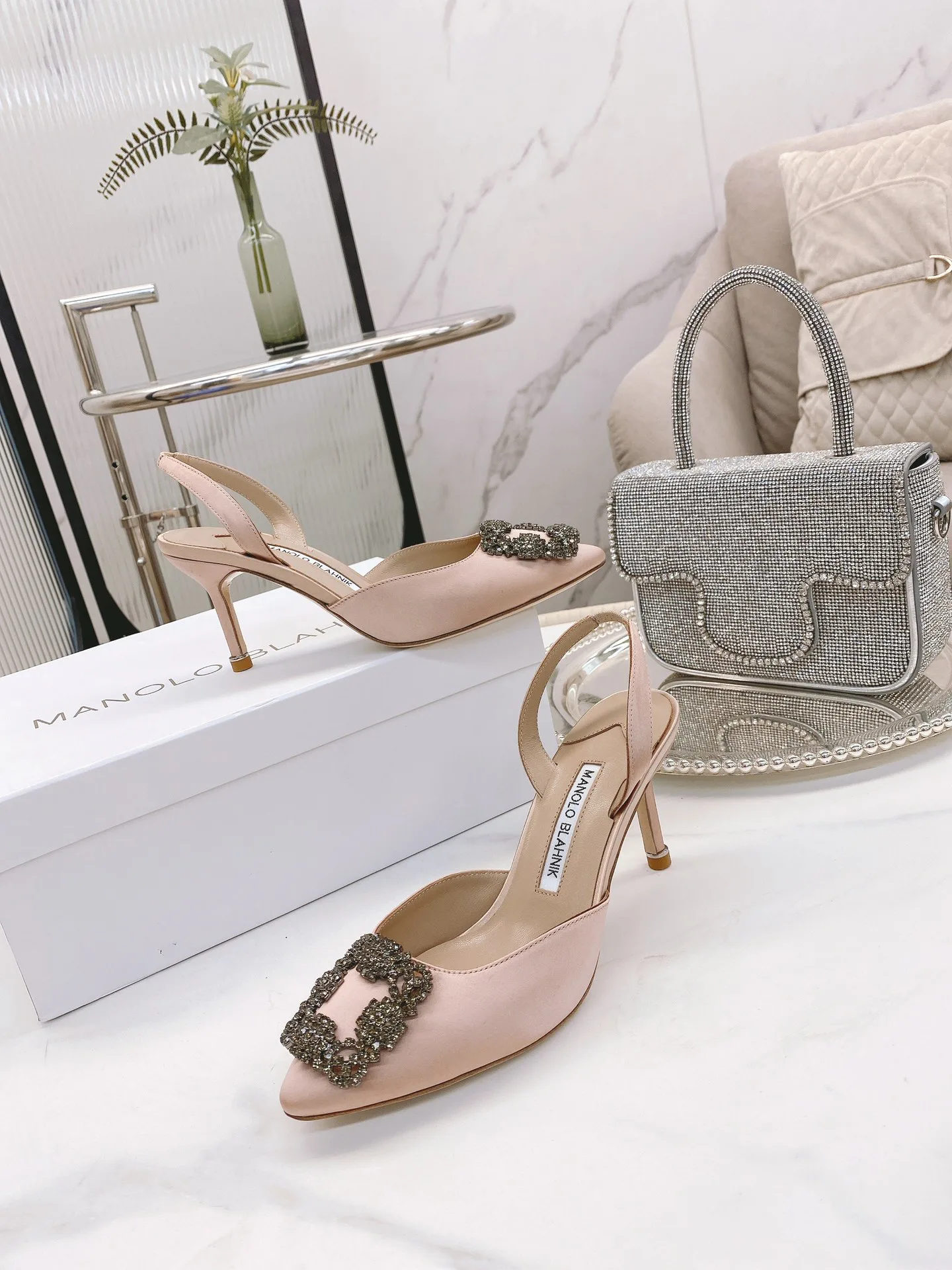 Women's Heels MANOLO BLAHNIK 18482415