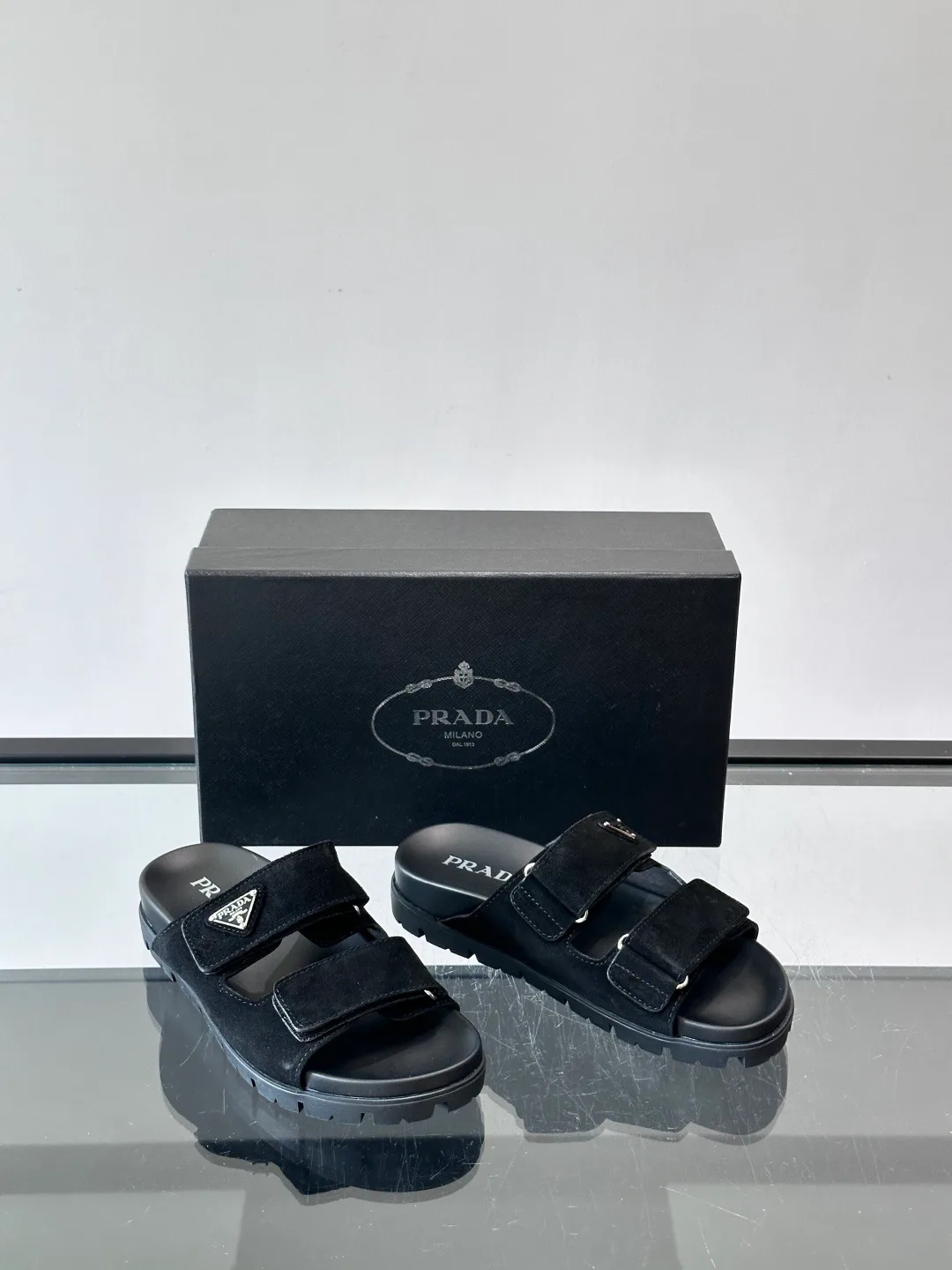 Women's Flip-Flops PRADA 17689187