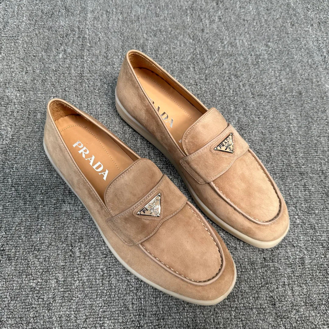 Men's Loafers And Dress Shoes PRADA 18076294