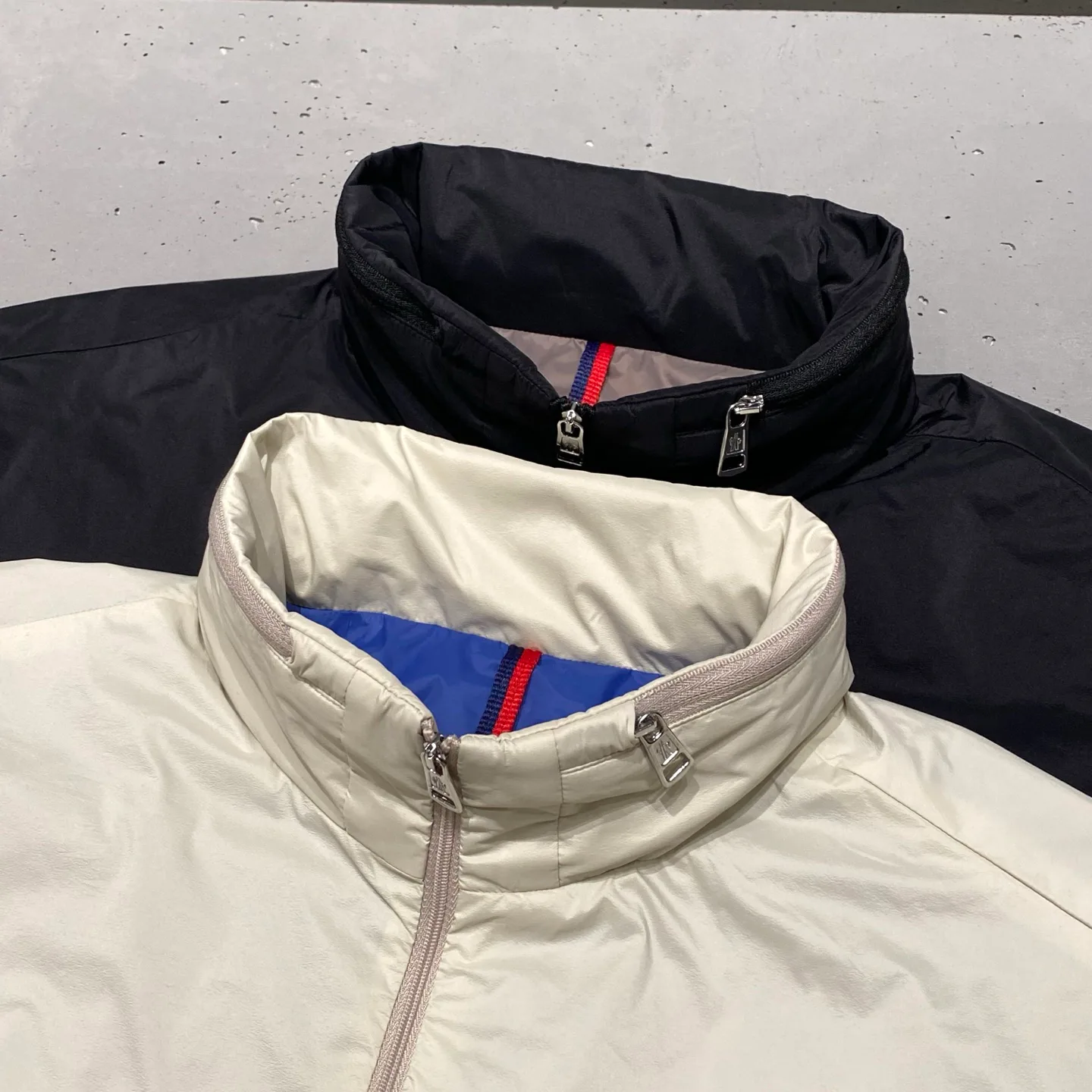 Men's Jackets And Down Jackets MONCLER 17333662