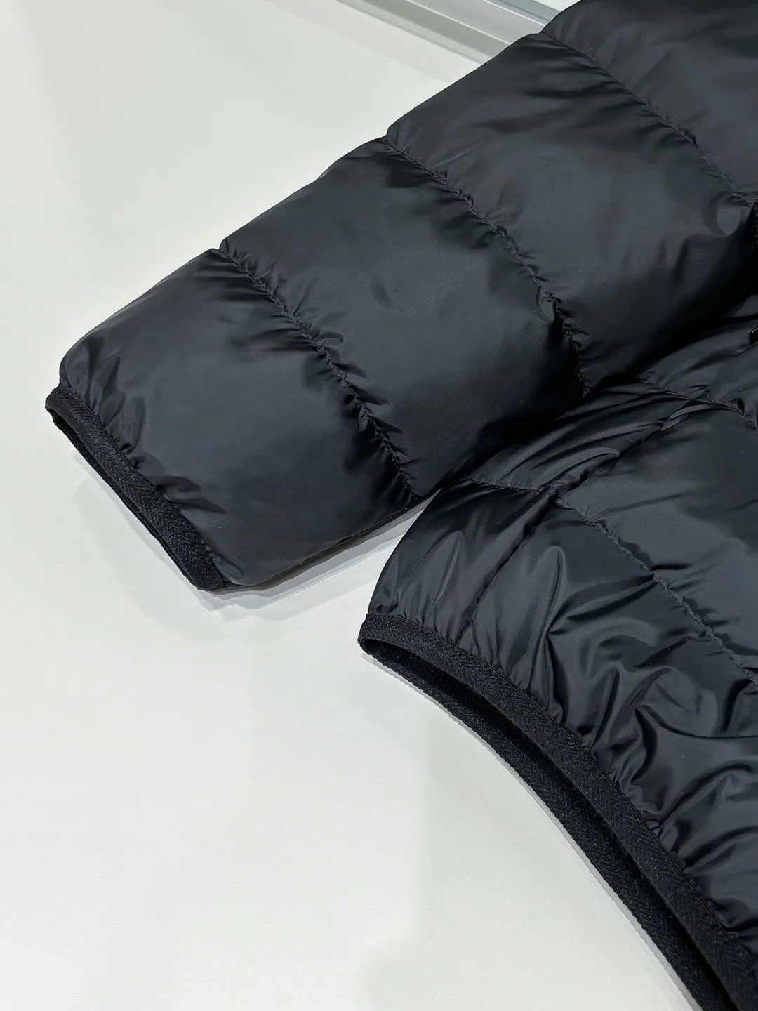 Куртки И Пуховики Мужские Moncler 18596622