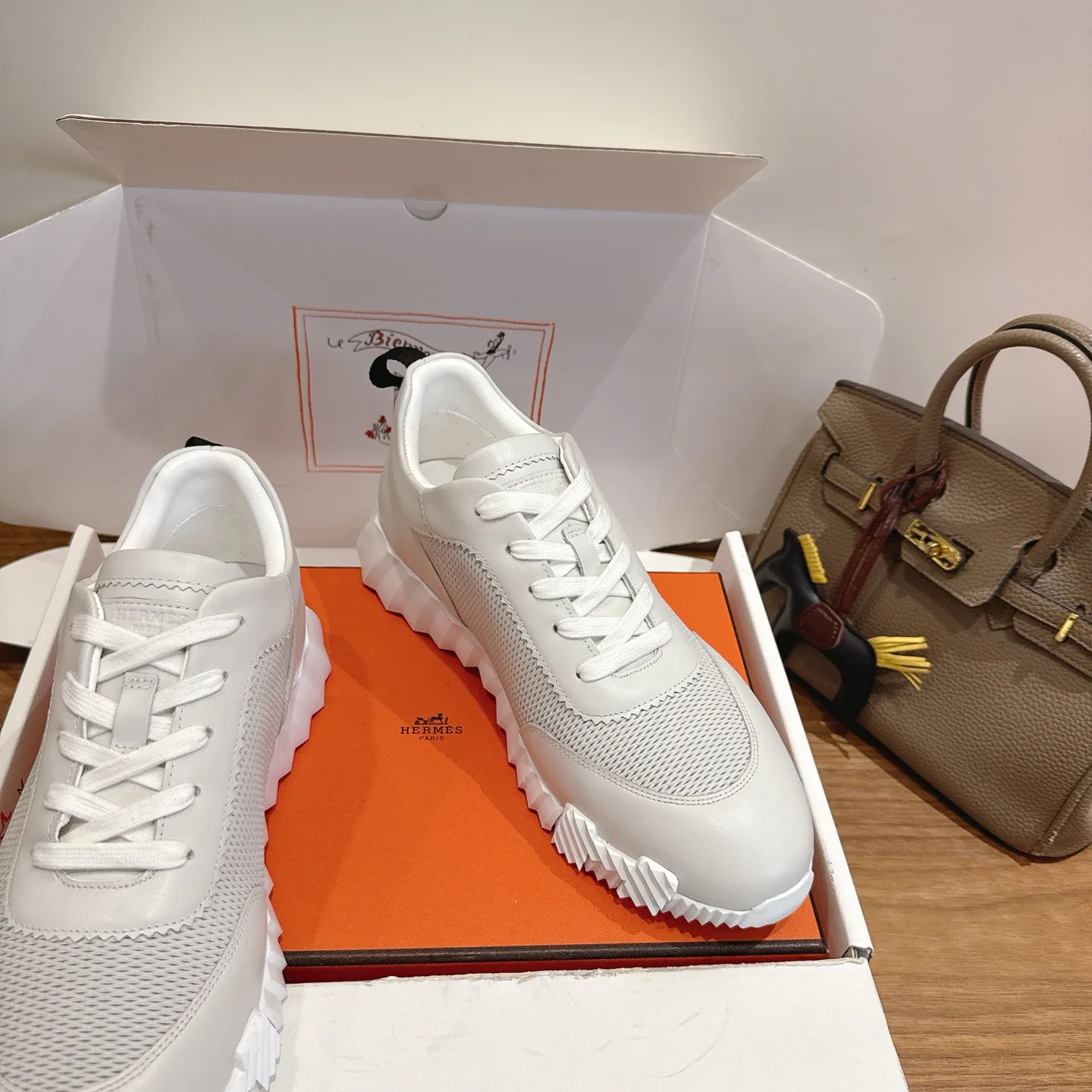 Women's Sneakers HERMES 17414525