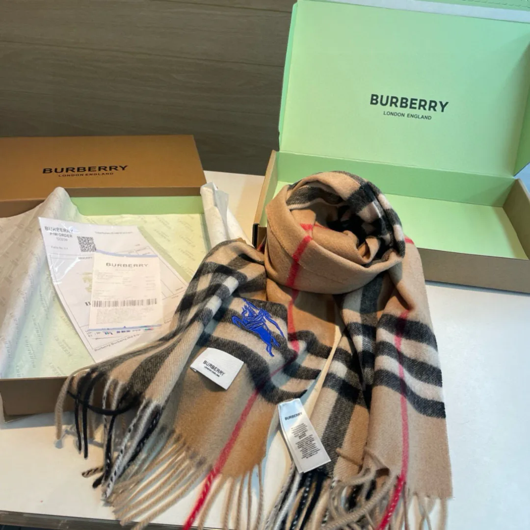 Scarves BURBERRY 18449891