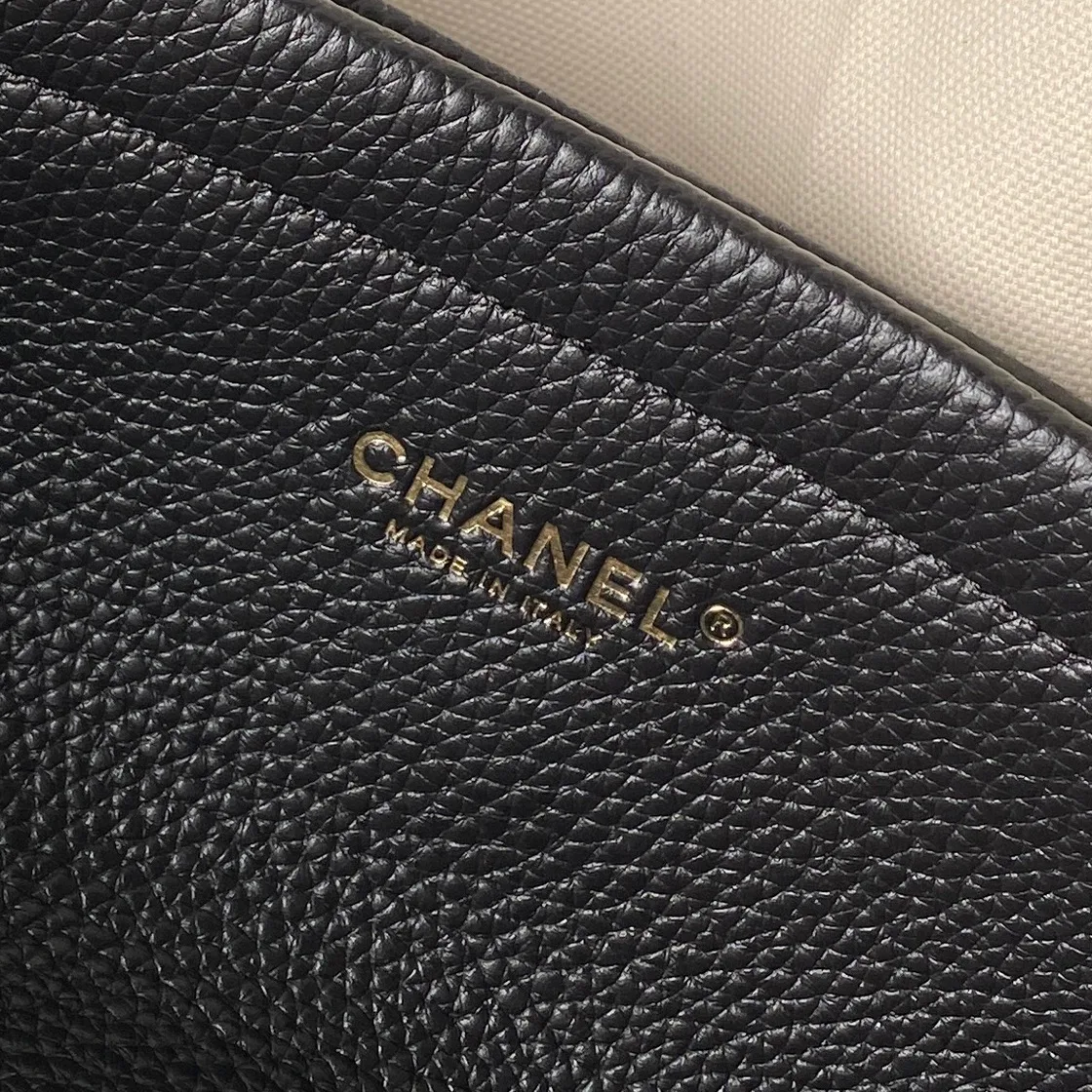 Women's Classic Handbags CHANEL 18207842