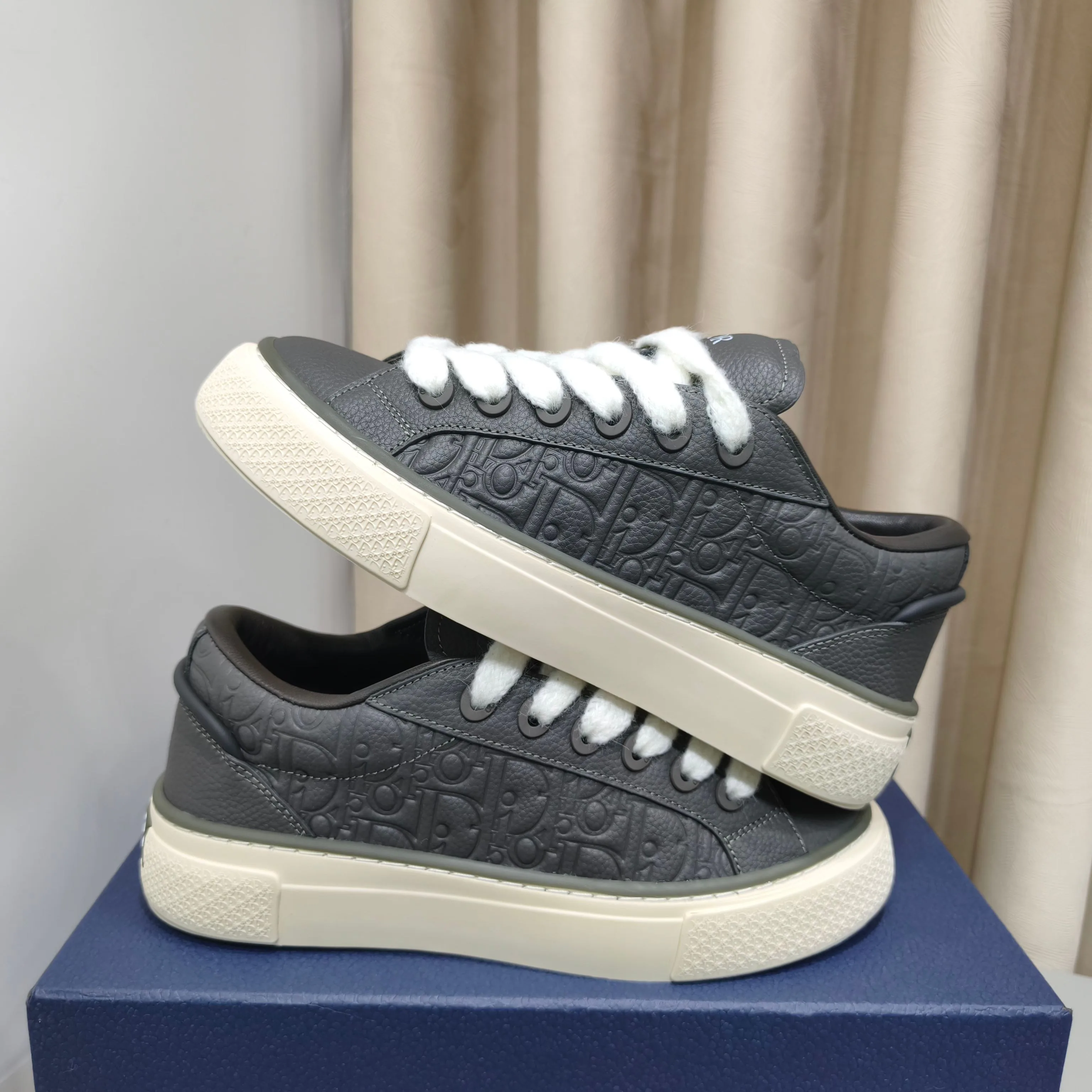 Women's Sneakers CHRISTIAN DIOR 17988862