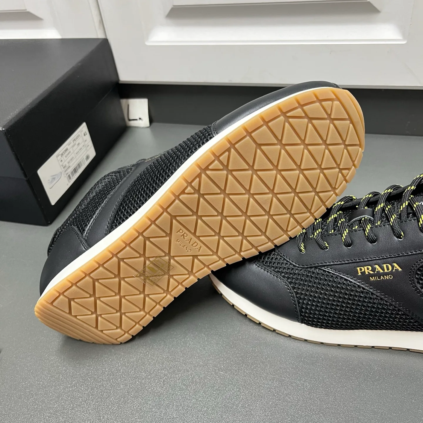 Men's Sneakers PRADA 17636524