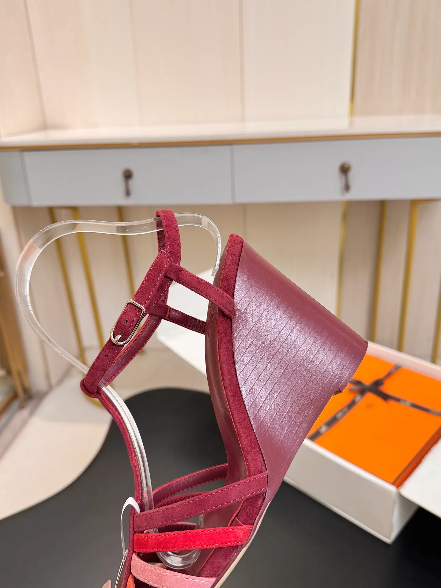 Women's Open-Toe Sandals HERMES 18103839