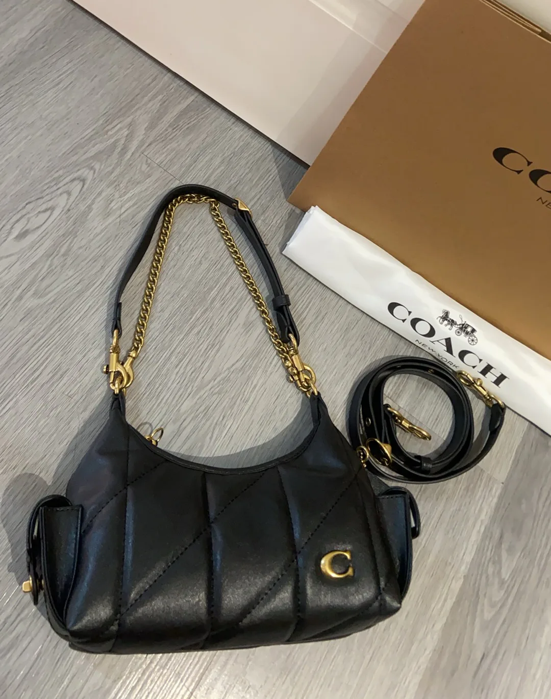 Women's Classic Handbags COACH 17824698