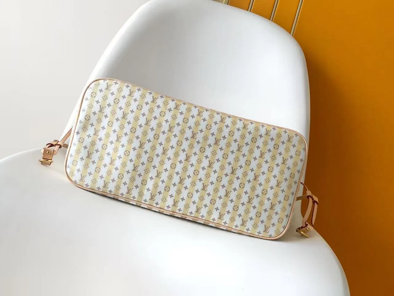 Women's Classic Handbags LOUIS VUITTON 17483325
