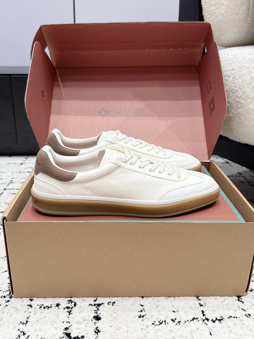 Women's Sneakers LORO PIANA 18133330