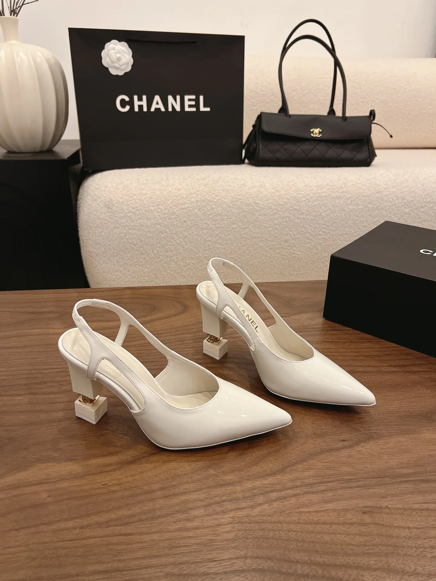 Women's Heels CHANEL 17342735