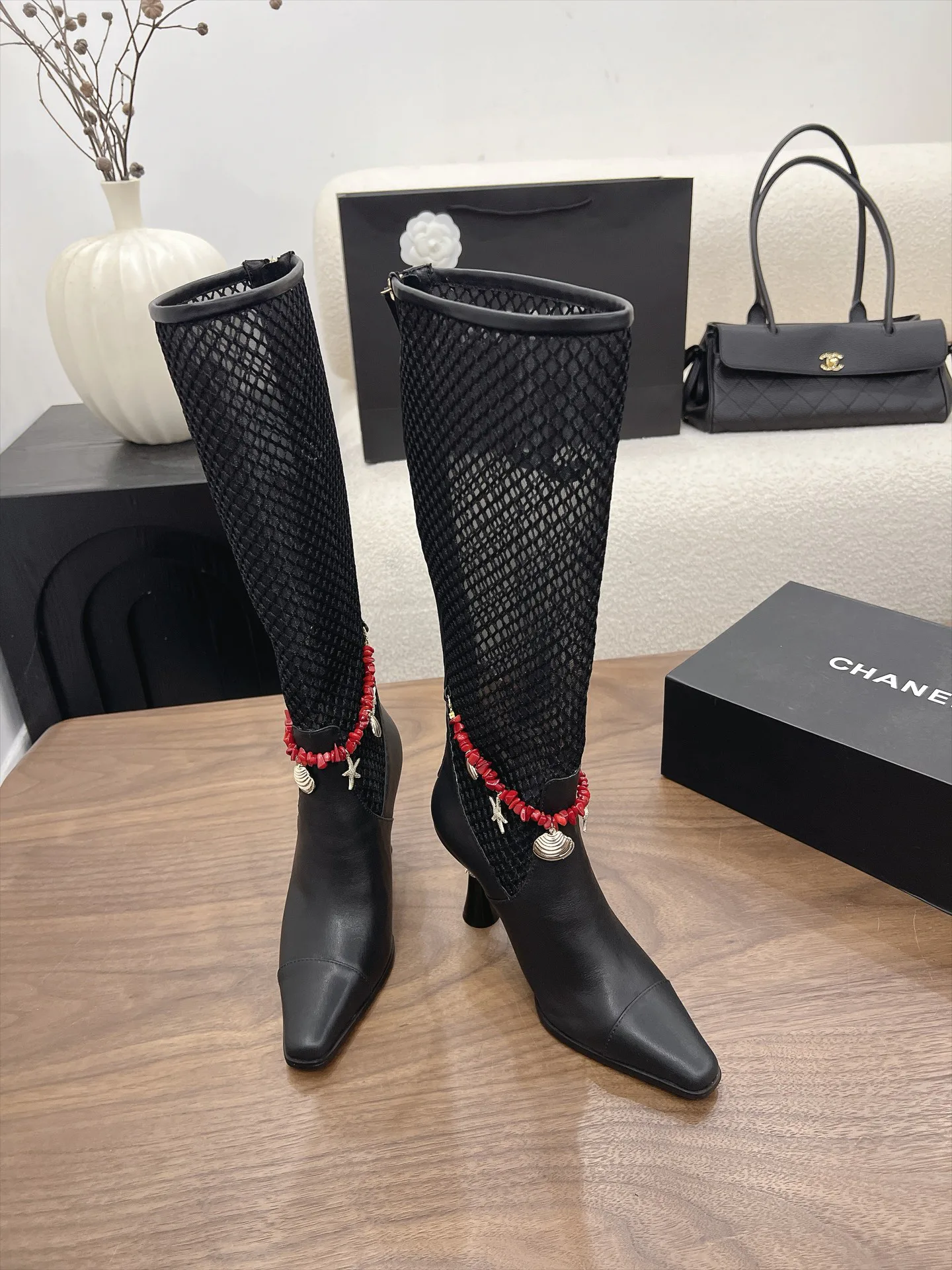 Women's Boots CHANEL 18223429