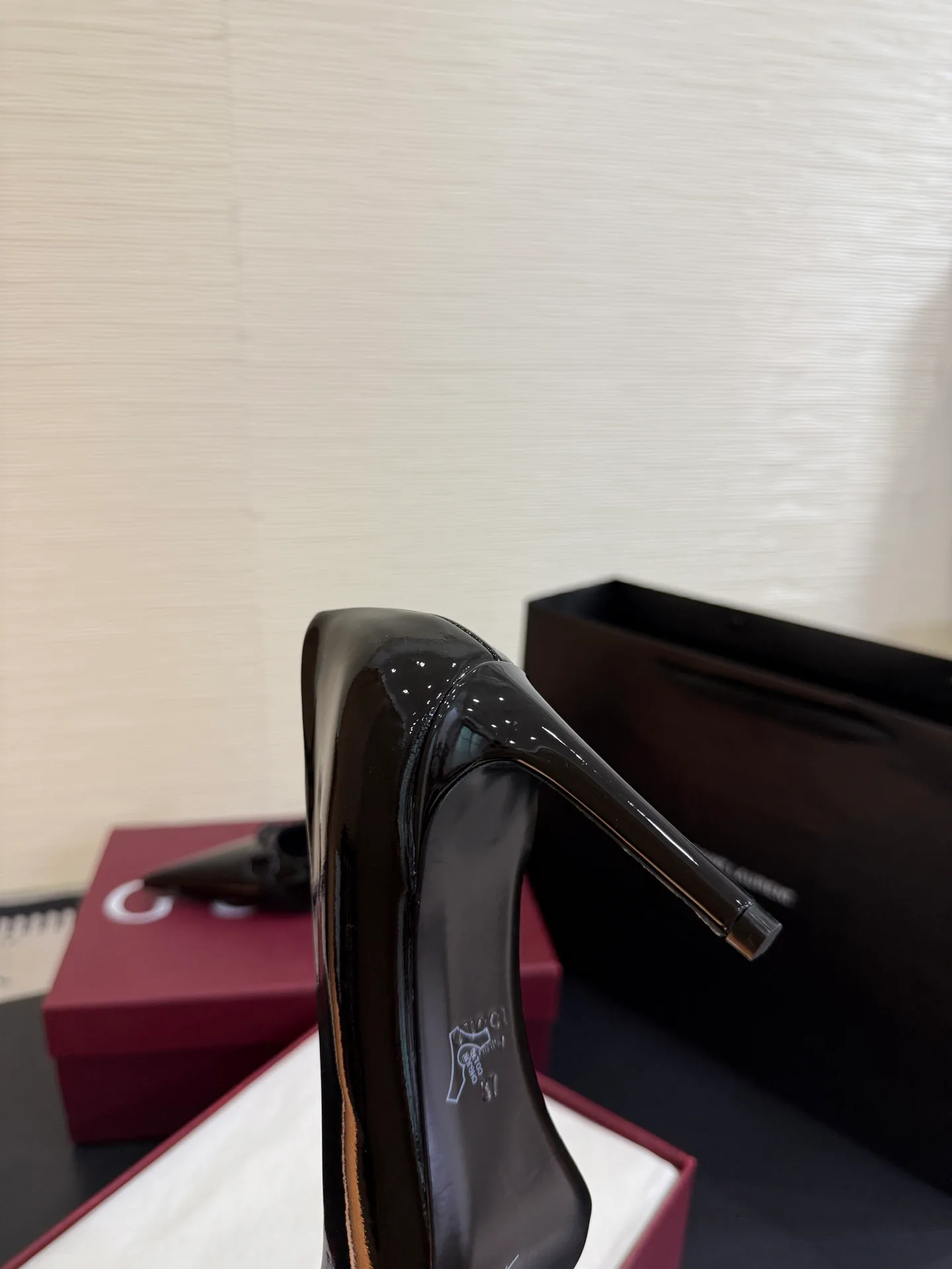 Women's Heels GUCCI 18444612