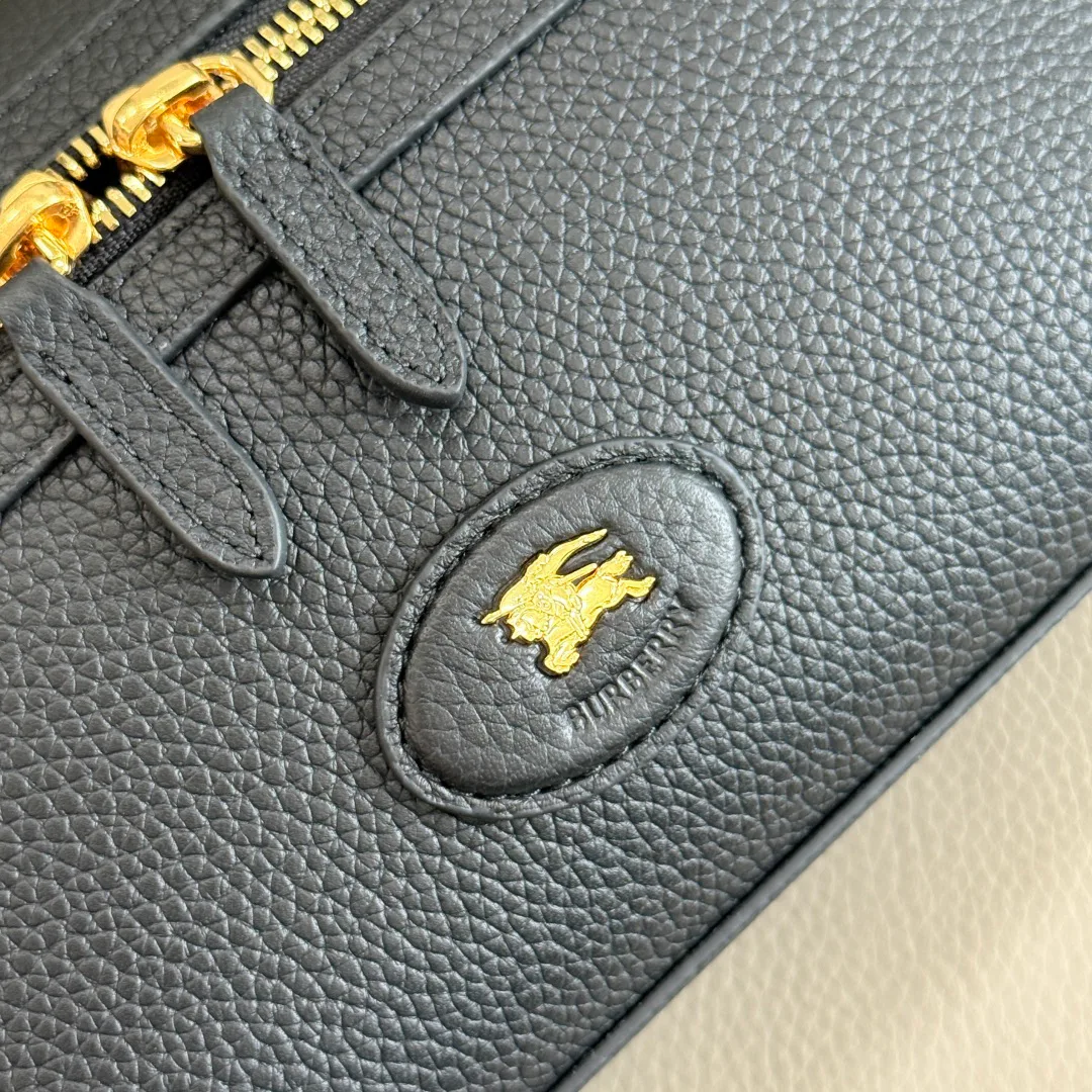 Women's Classic Handbags BURBERRY 18362278