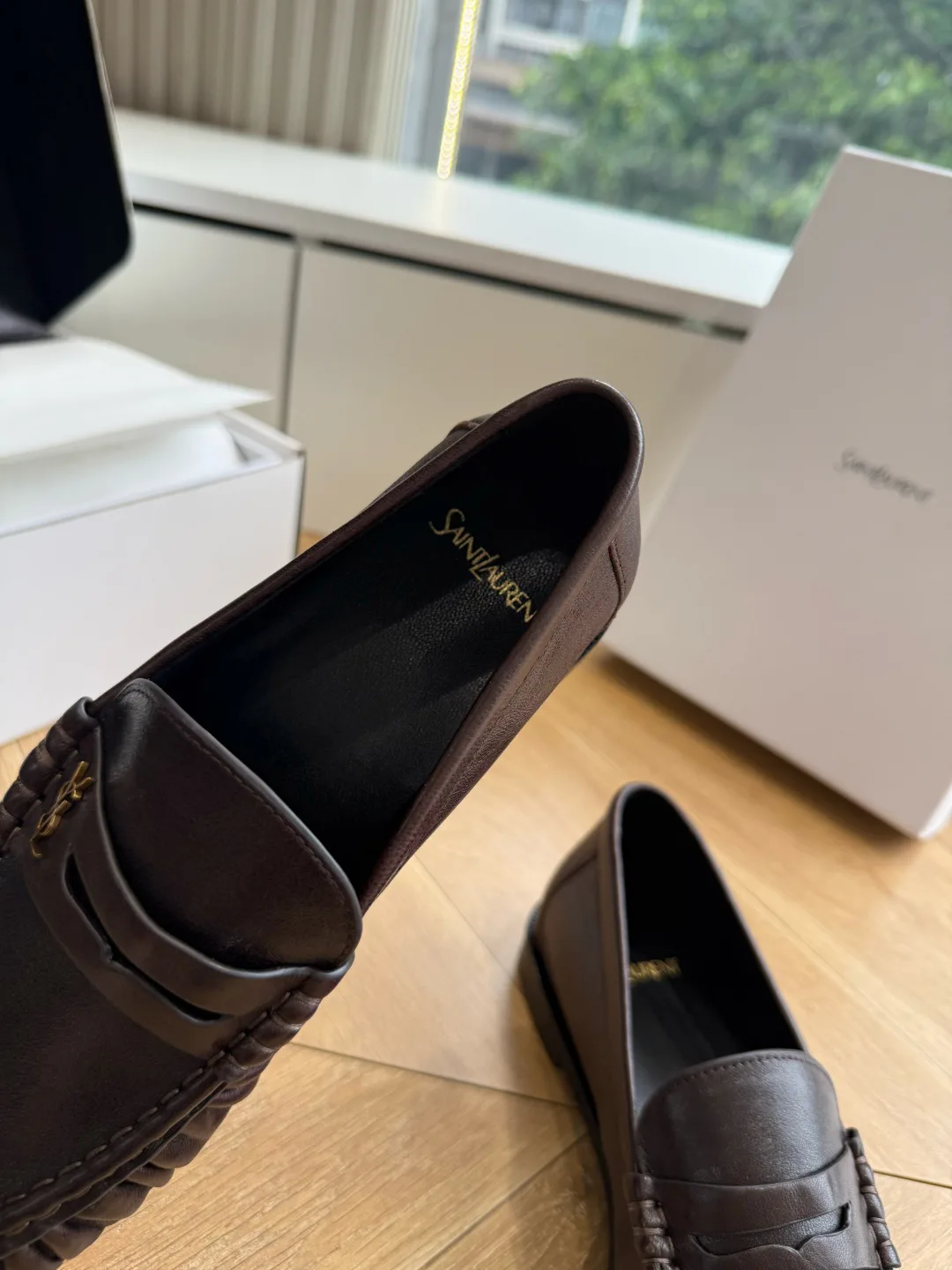 Women's Loafers And Moccasins SAINT LAURENT 17781559