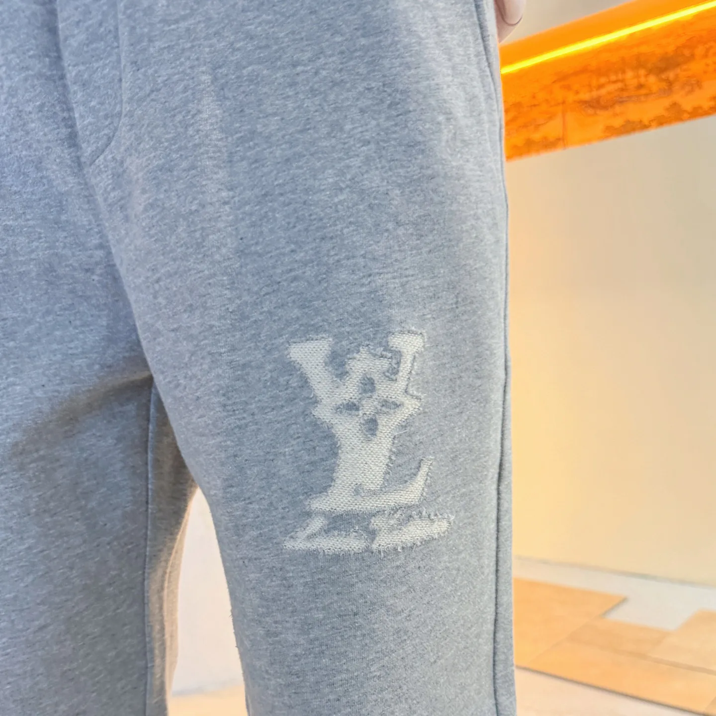 Men's Trousers LOUIS VUITTON 18197196