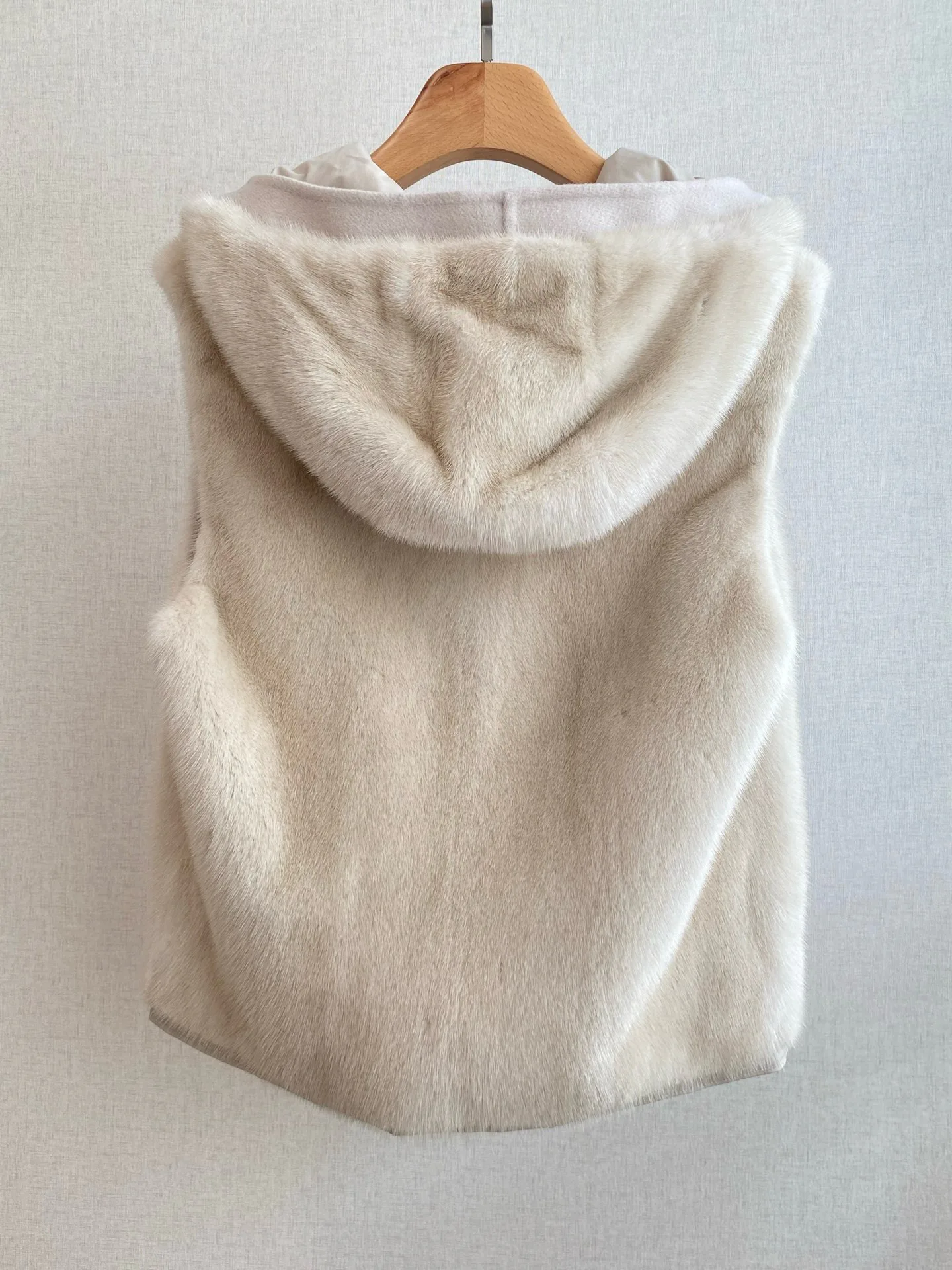 Women's Vests LORO PIANA 18289319