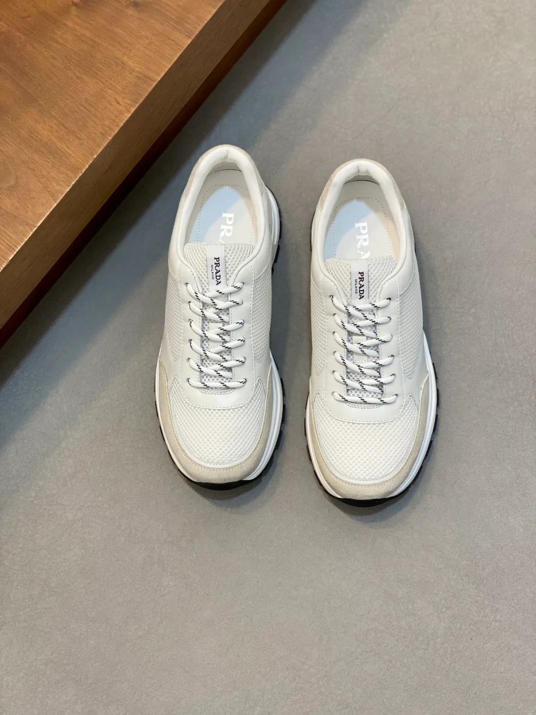 Men's Sneakers PRADA 18079030