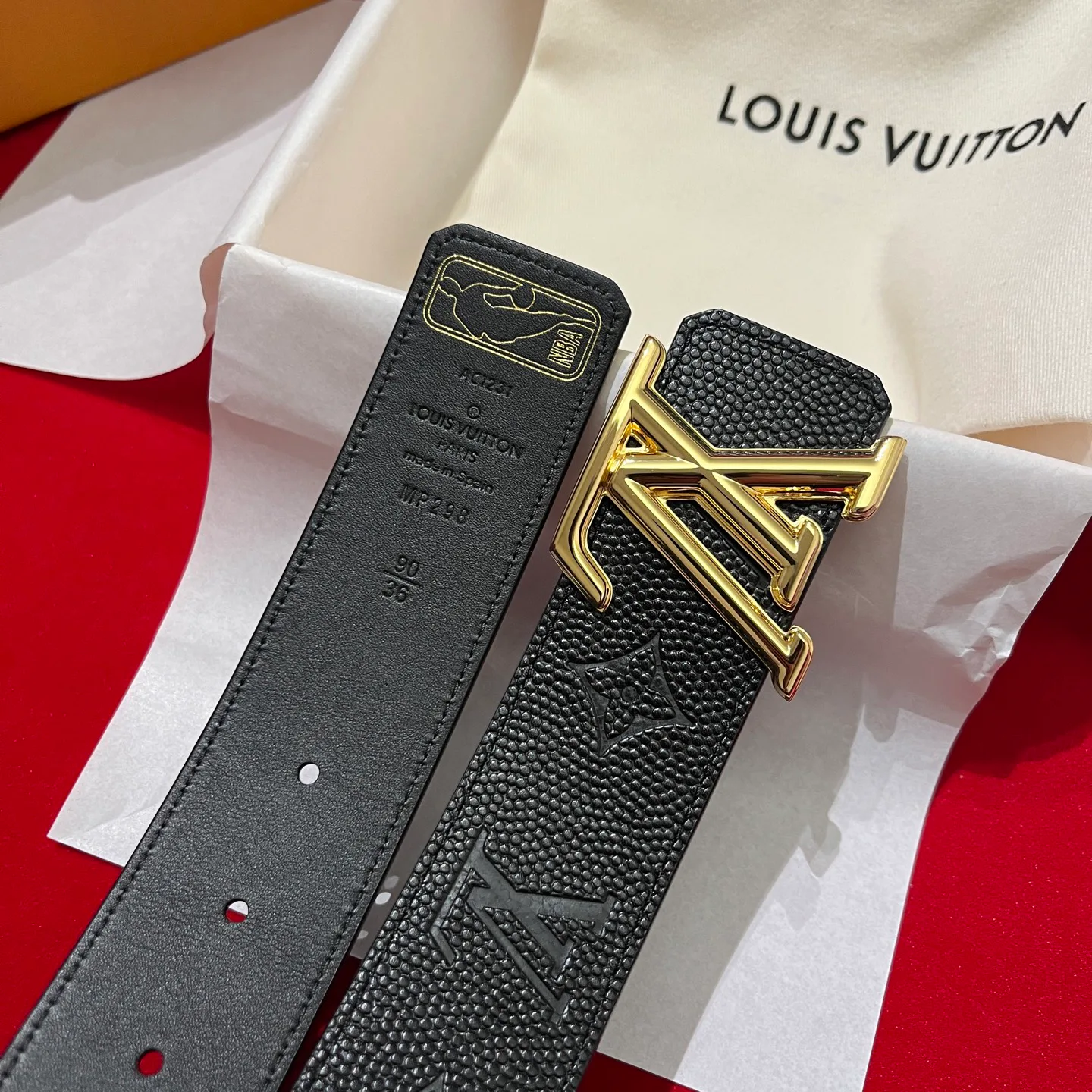 Belts LOUIS VUITTON 17645345