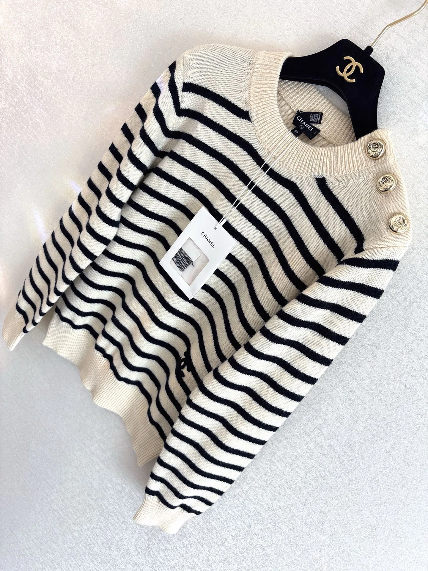 Women's Jumpers And Sweaters CHANEL 18273446