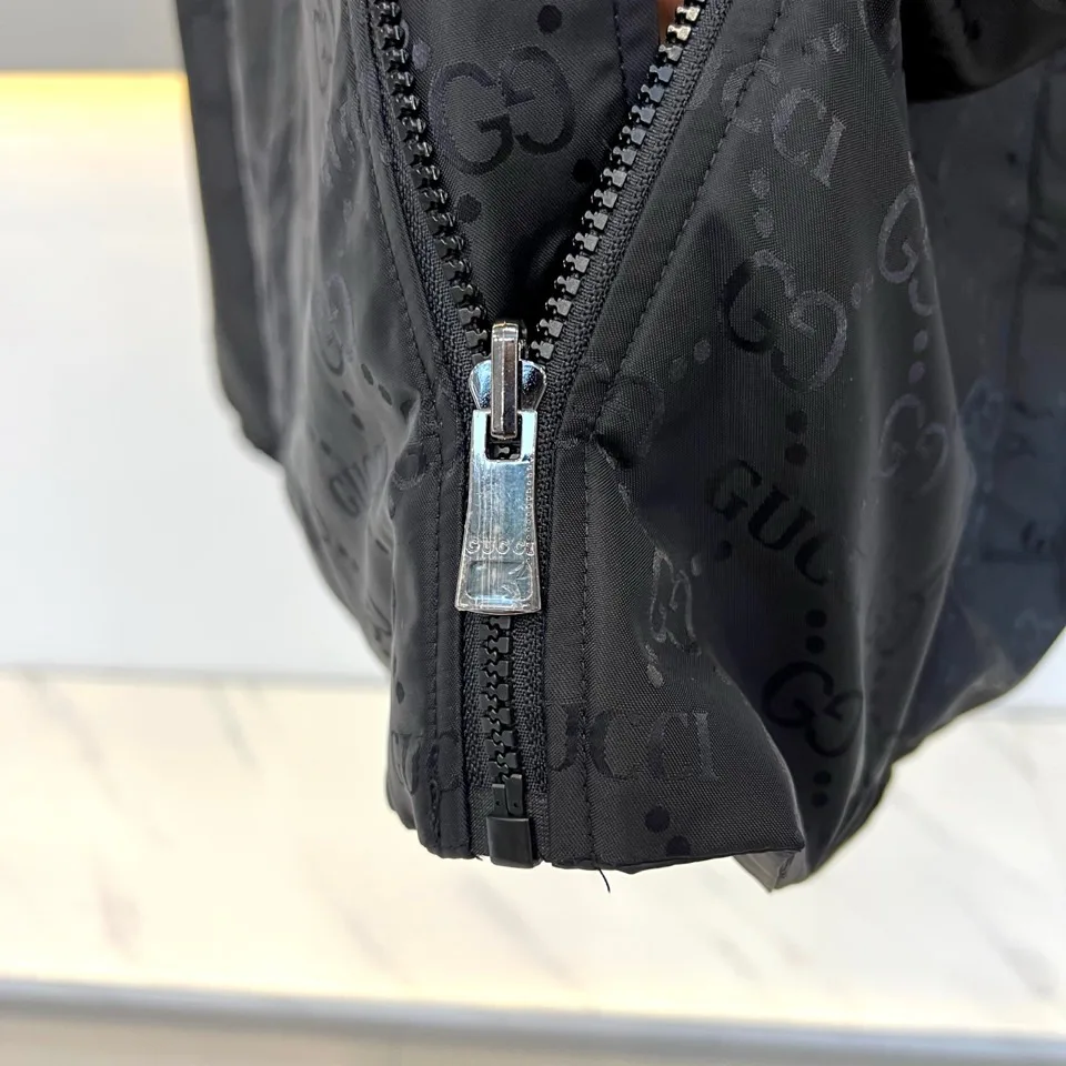 Men's Jackets And Down Jackets GUCCI 18416746