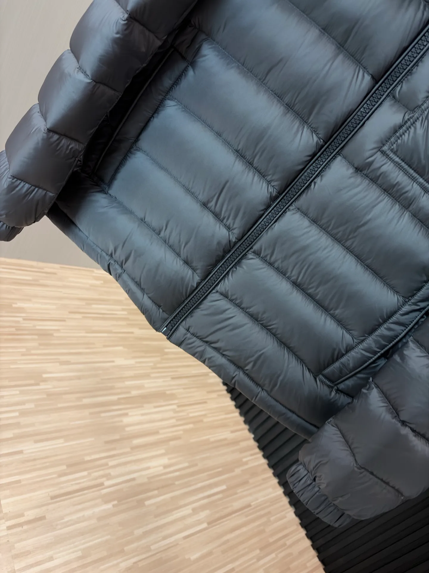 Women's Jackets And Down Jackets MONCLER 18391740