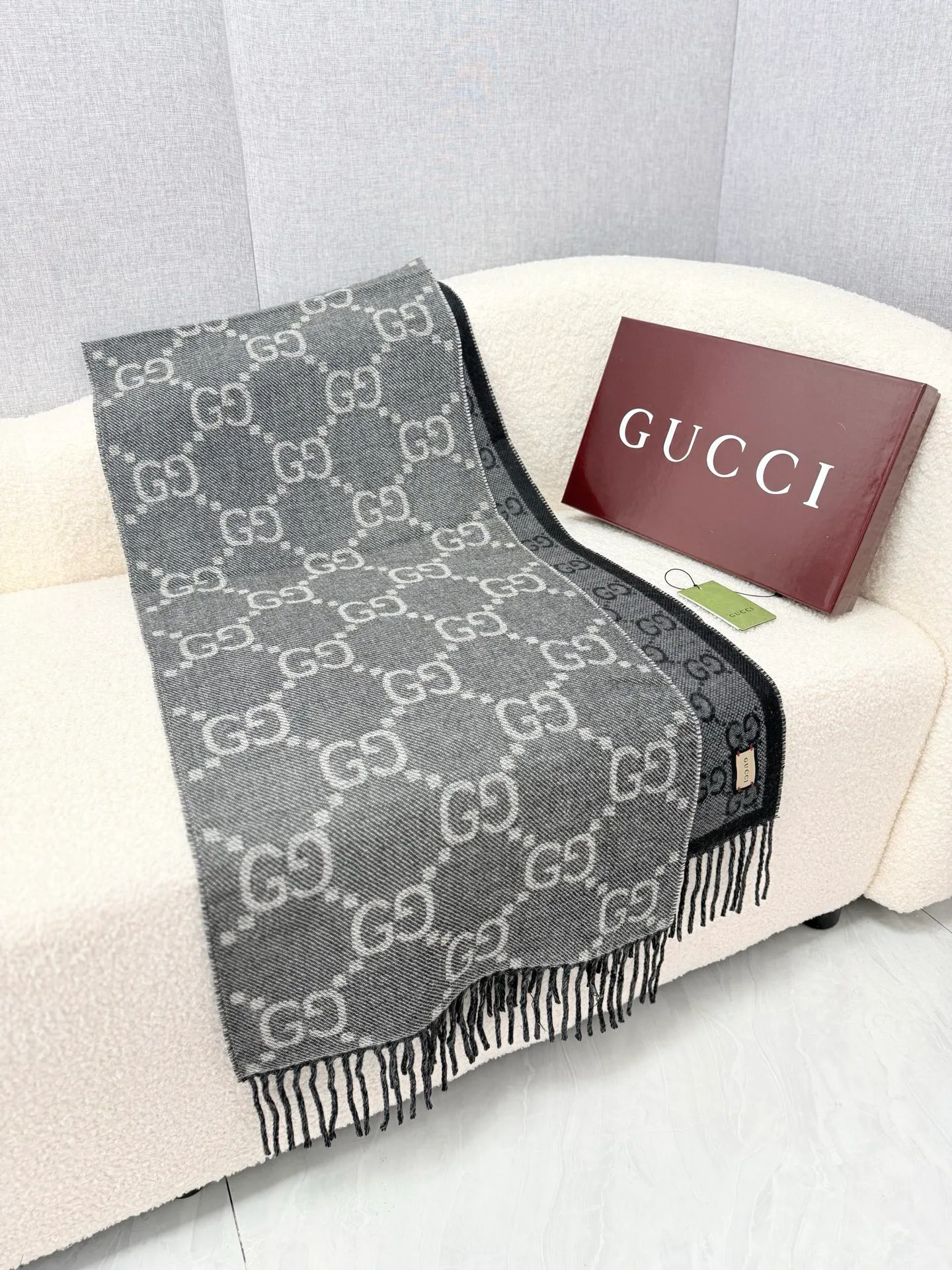 Scarves GUCCI 18322346